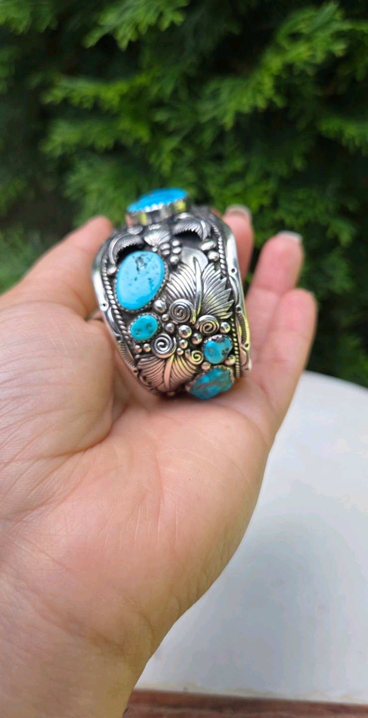 vintage handmade Navajo sterling silver sleeping beauty turquoise cuff bracelet