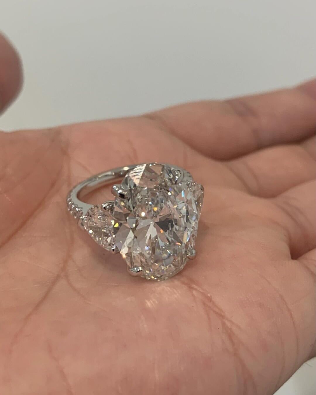 6.50 CT Oval Cut Lab Grown Engagement Diamond Ring Gift Solid 14K White gold
