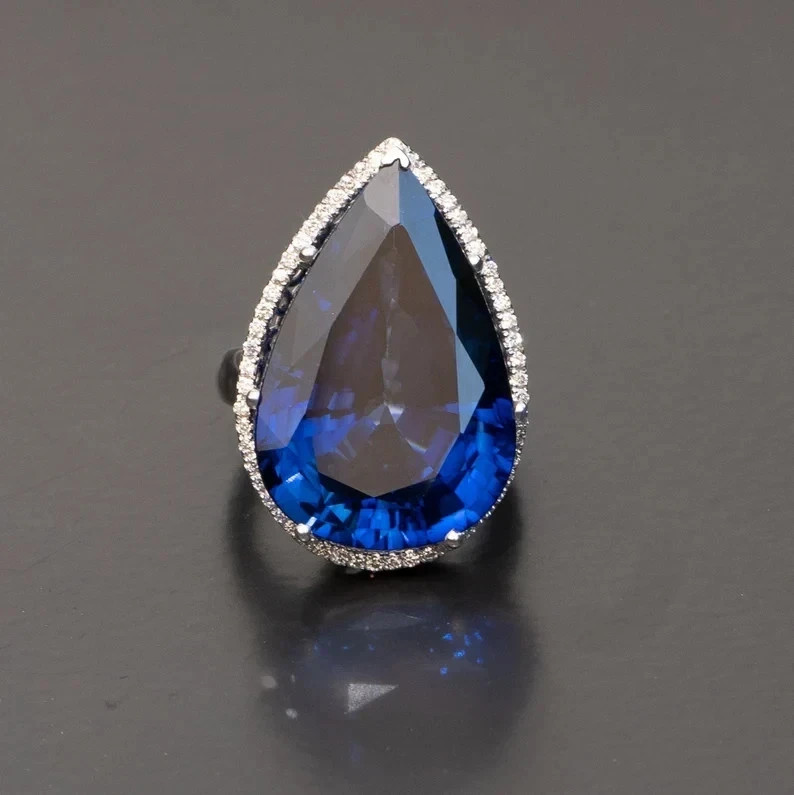 11.40Ct Pear Cut Natural Blue Sapphire & Diamond 14K White Gold Wedding Ring