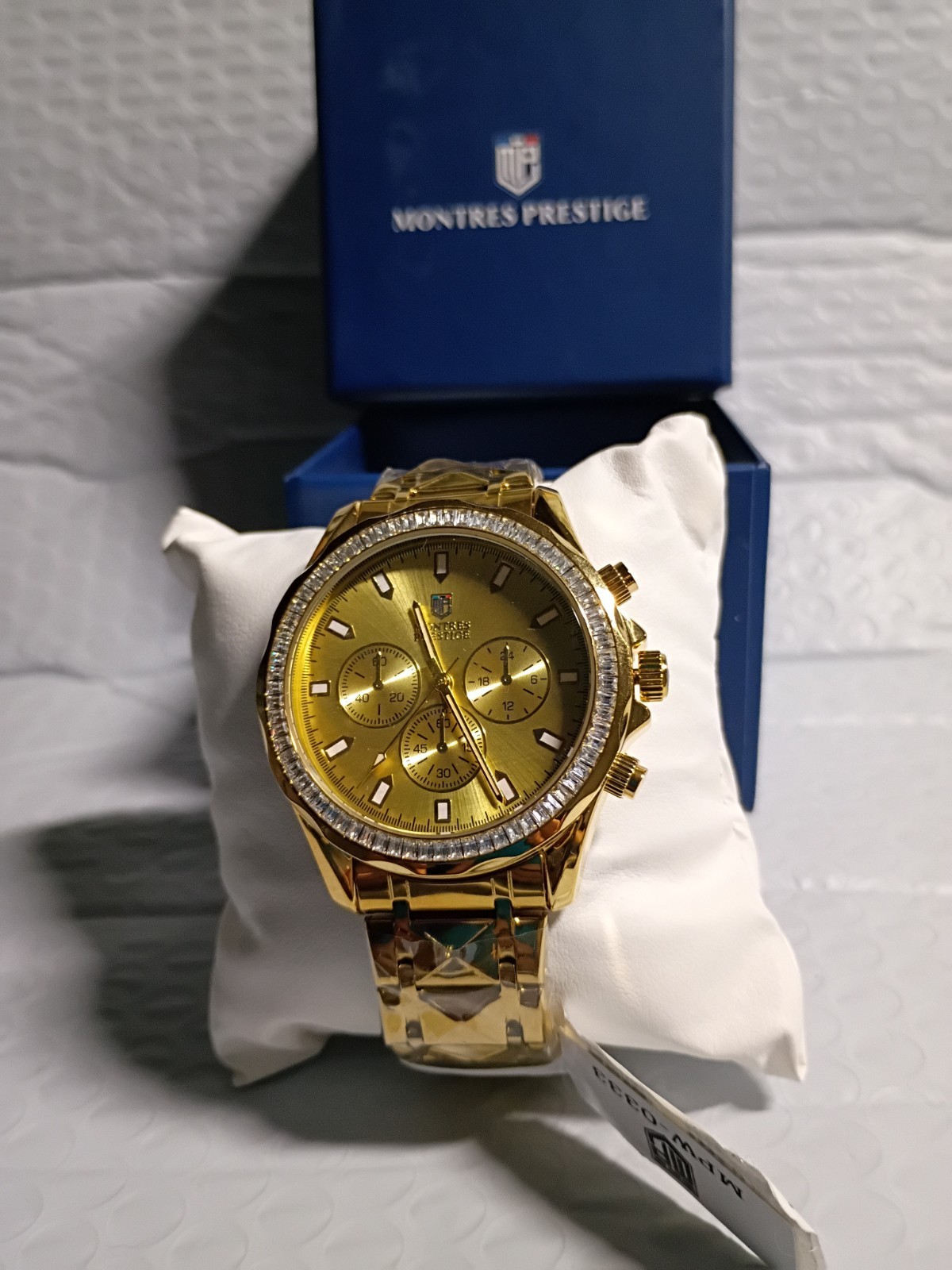 10- Montres Prestige X Invicta Men’s Watch – 44.5mm, Gold (MPW-0333) New In Box