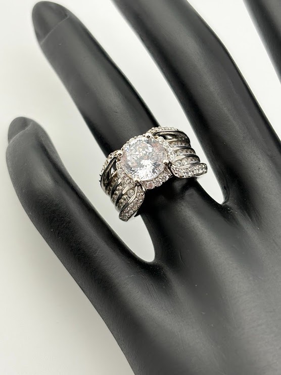 925 STERLING SILVER MULTI ROW SPLIT SHANK 8.7MM CZ RING SIZE 5 ENGAGEMENT 949