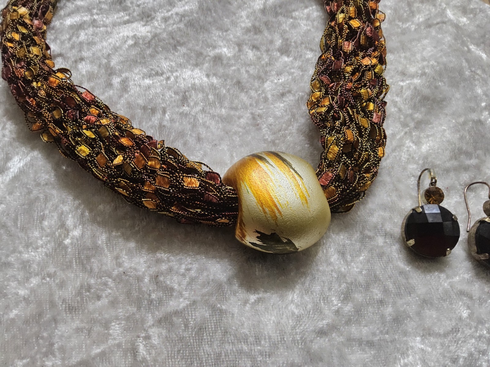 Copper Gold Crochet Necklace Pendant & Earrings