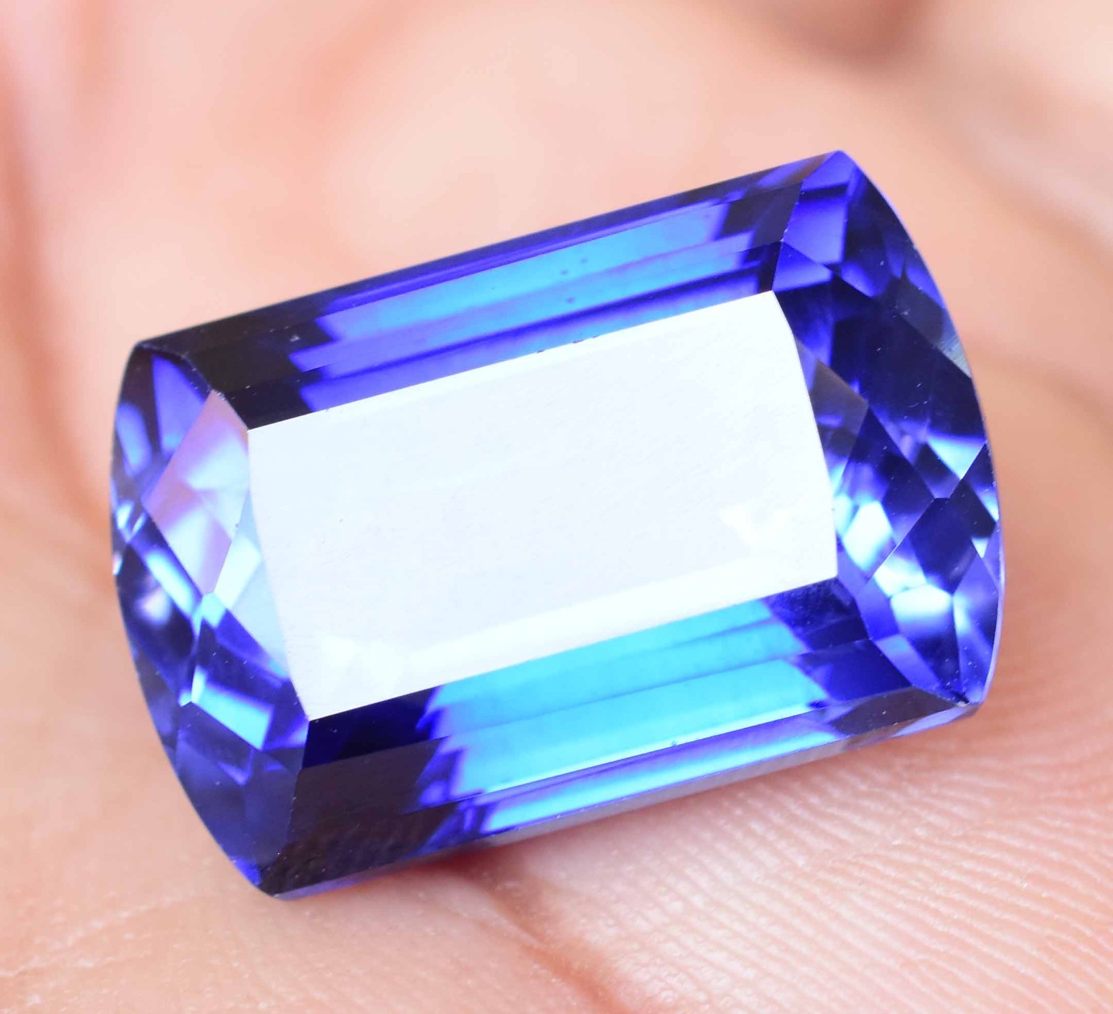 Natural Montana YoGo Sapphire 22.65 Ct Long Cushion Certified Flawless Gemstone