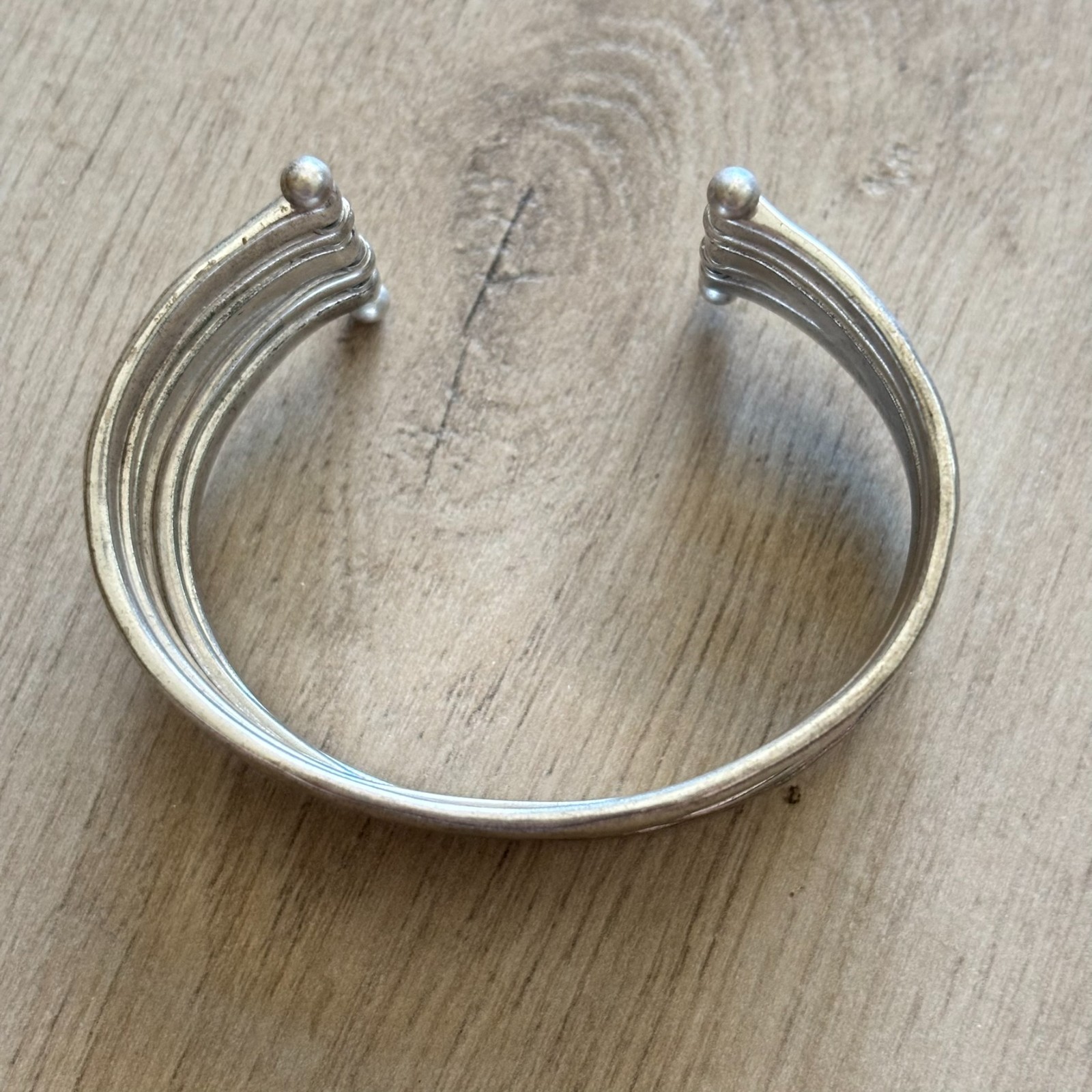 Lucky Brand Silver Toned Cuff Bracelet Women’s Slip-On Multi-Row