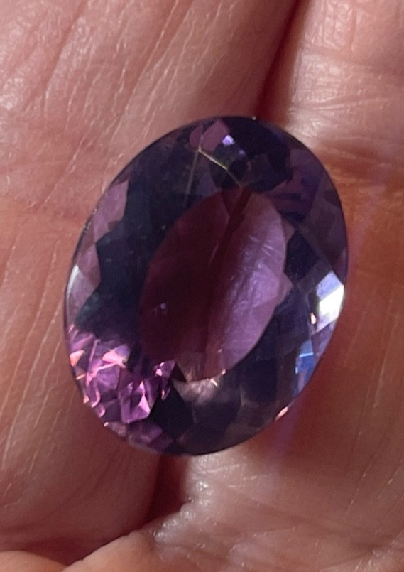 GENUINE AMETHYST OVAL FACETED GEM 14.70 CTS 19.3X15.1X8.8 MM BELOW WHOLESALE