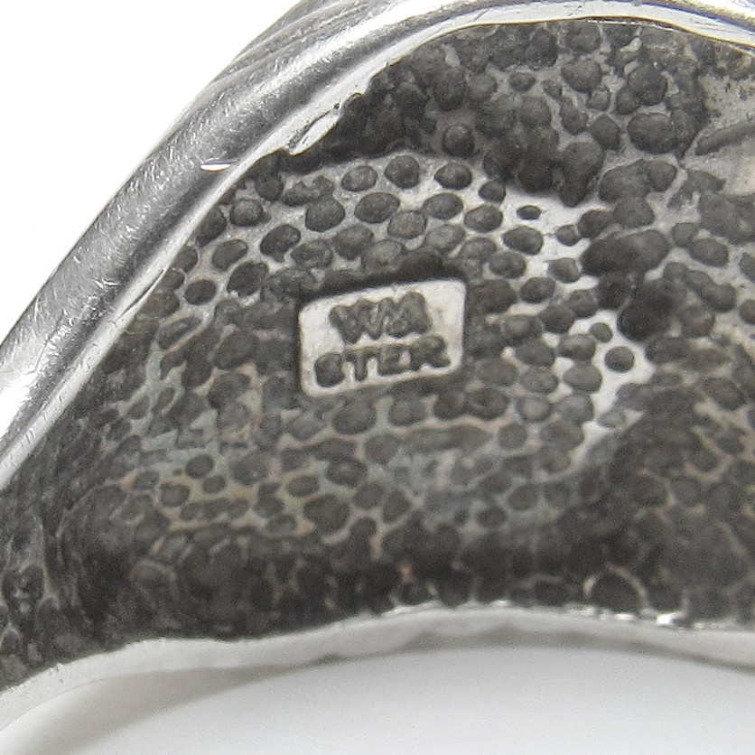 1980s WHEELER MANUFACTURING CO Sterling Silver Eagle Head Black Enamel Ring