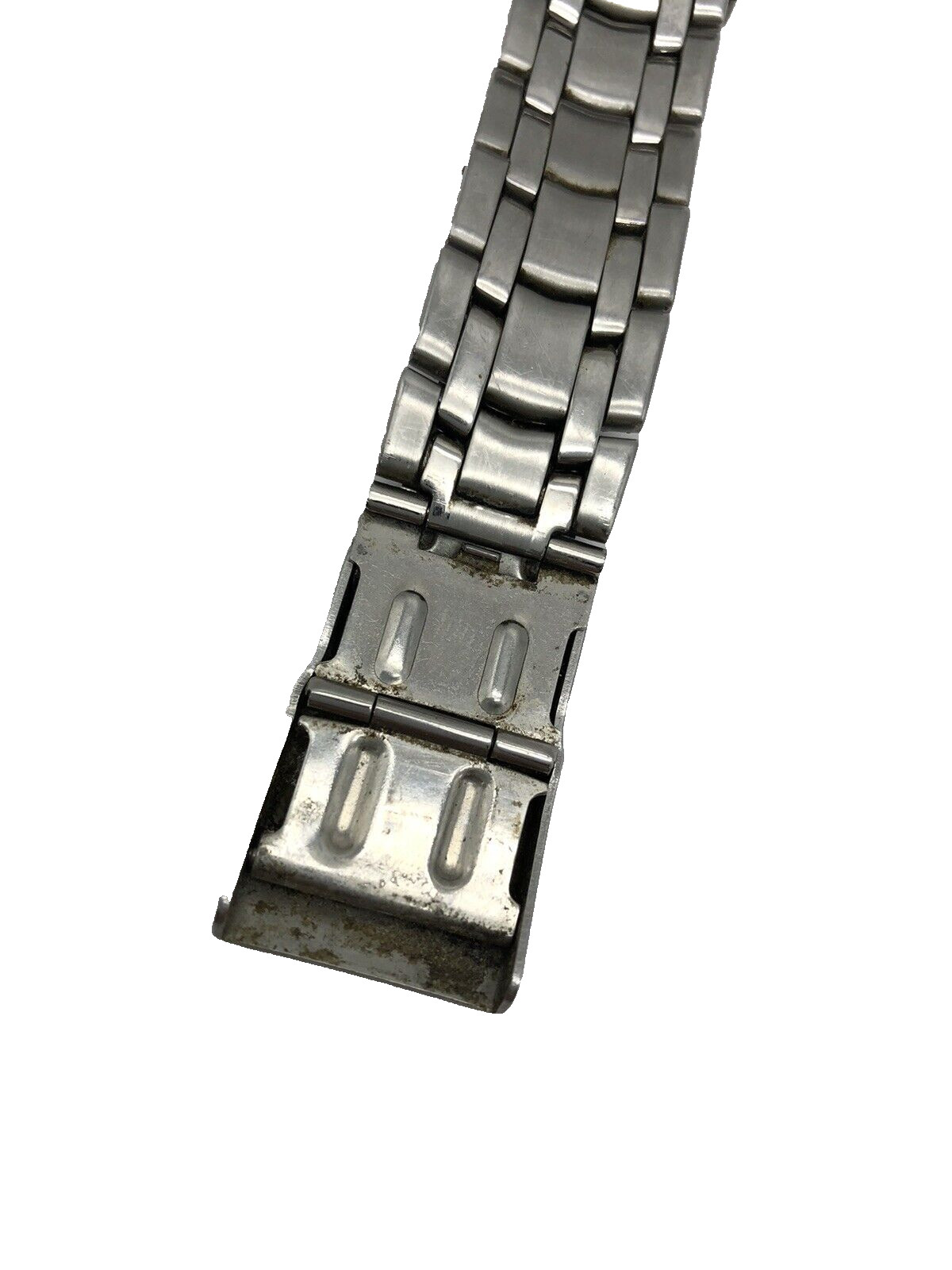 GUESS WaterPro – 50 Meter/165 Feet Water Resistant Watch