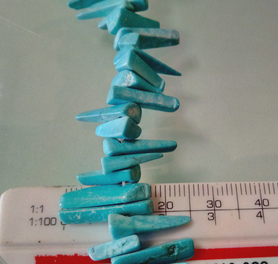 Turquoise Howlite Stick Chip Bead Strand: Length 40 cm.