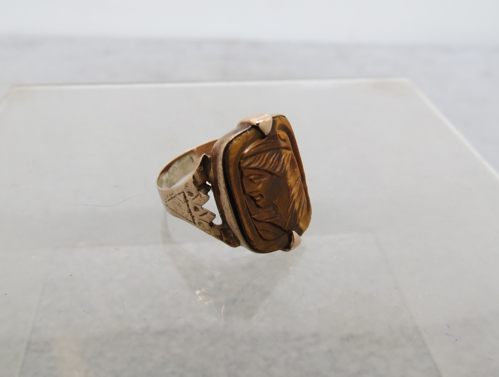 Victorian 10K Yellow Gold Cameo Ring Tiger’s Eye Carved Face Size 5 Pinky 2.52g