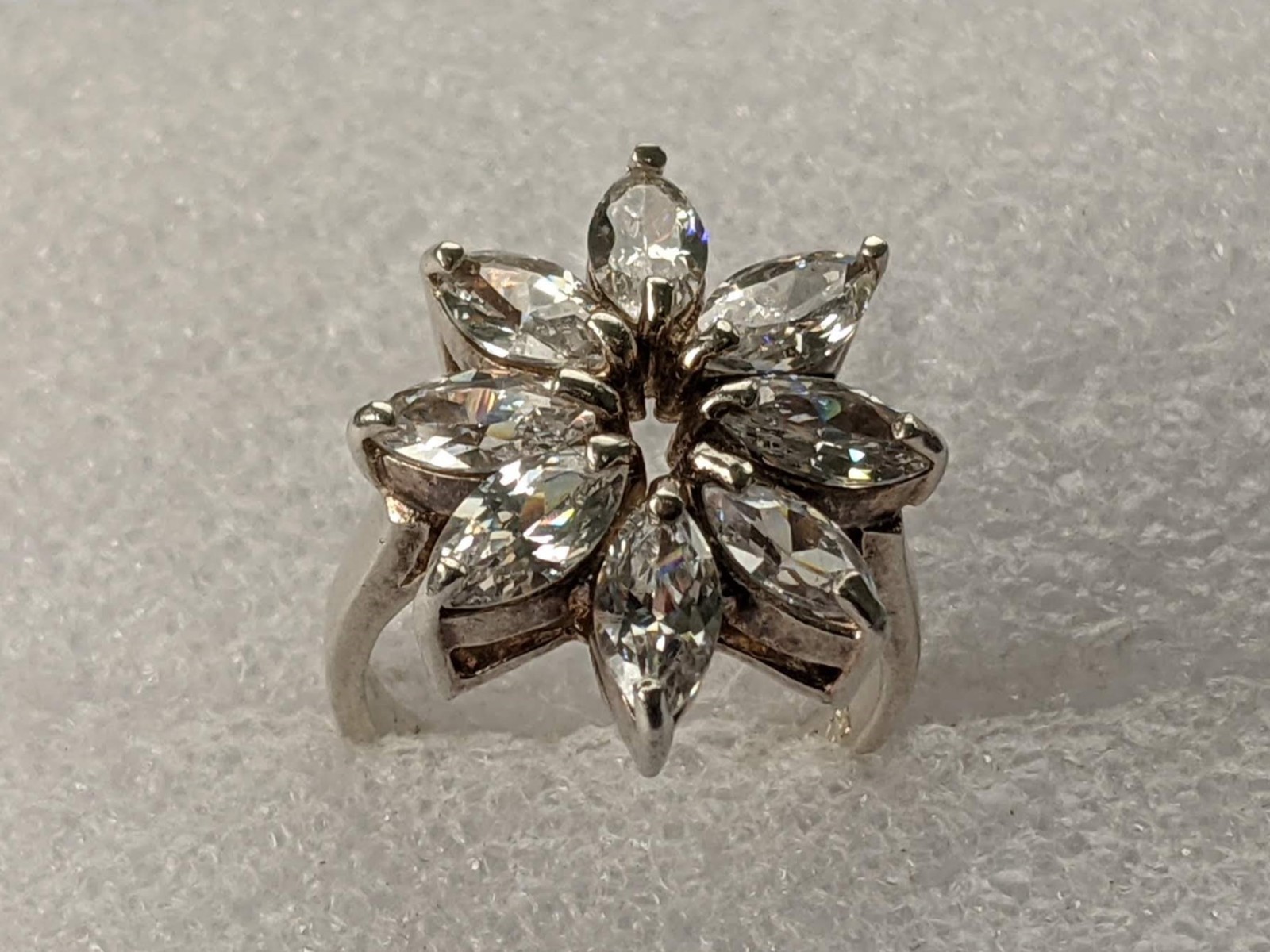 Vintage ring sterling silver 925 Size 7 Weight 7.83 g. Ukrainian jewelry.
