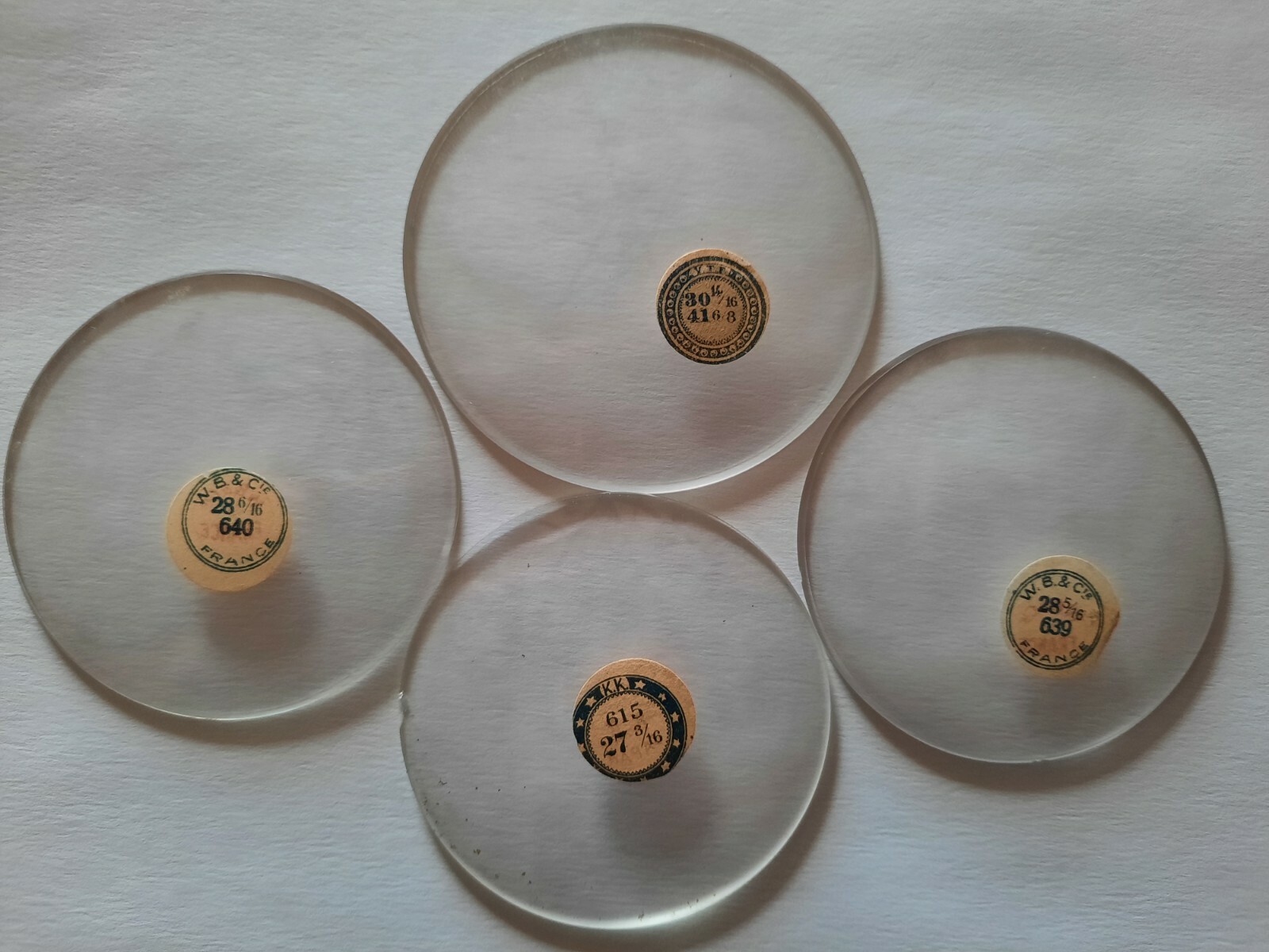 CLOCK / GAUGE / INSTRUMENT-EXTRA LARGE DOMED GLASS CRYSTALS 50.0 to 70.9mm) NOS