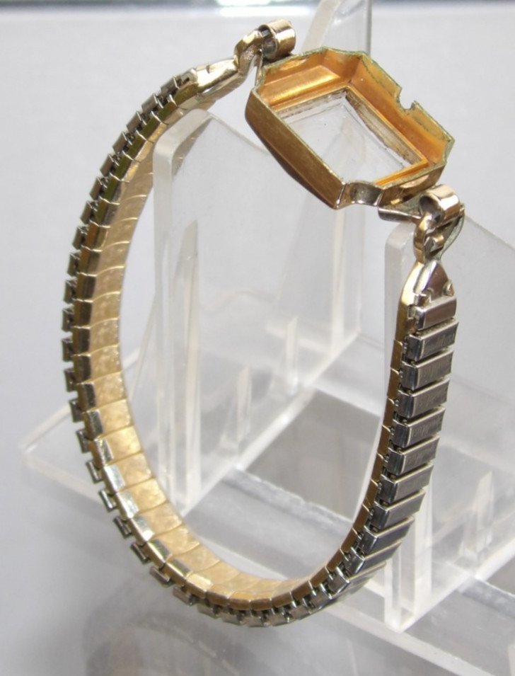 Le Coultre 10k Gold Filled Women’s Wind Wristwatch #31079536