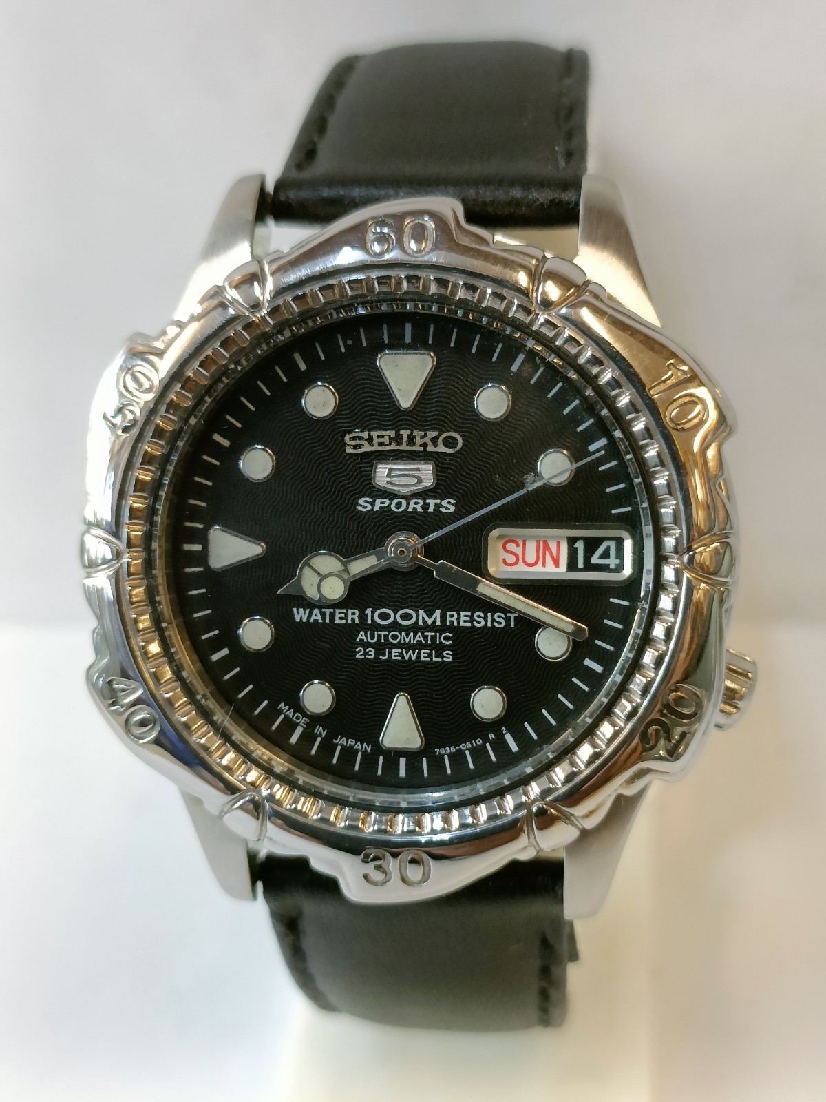 VINTAGE SEIKO 5 SPORTS AUTOMATIC BLACK DIAL 7S36 JAPAN MEN’S WORKING