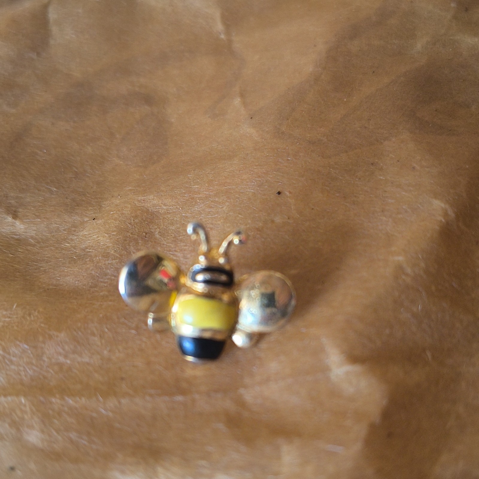 Gold Tone Bee Shaped Enamel Pin Yellow Black Animals & Insects Theme