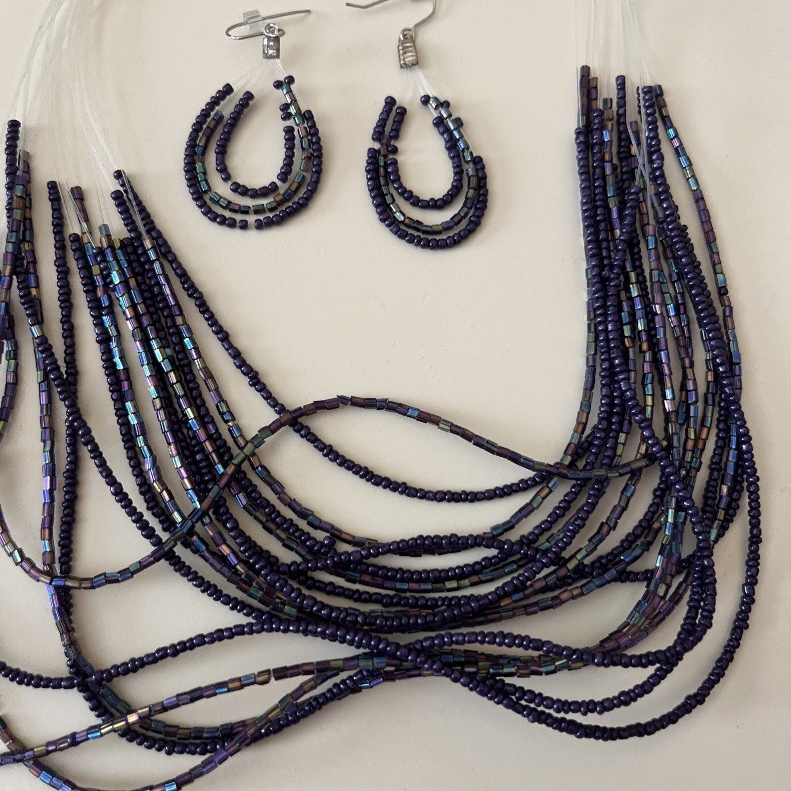 New Set Beautiful Iridescent Blue/Purple Glass Bead Earrings & Necklace