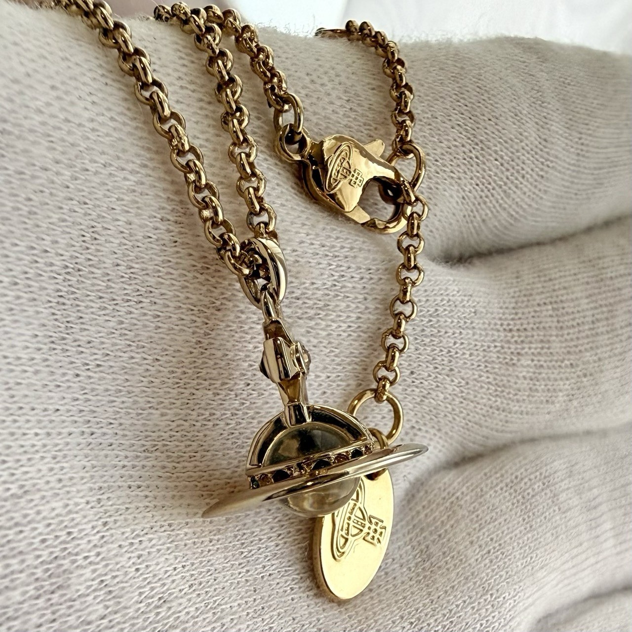 Vivienne Westwood Petite Orb Necklace Gold Current Excellent Condition
