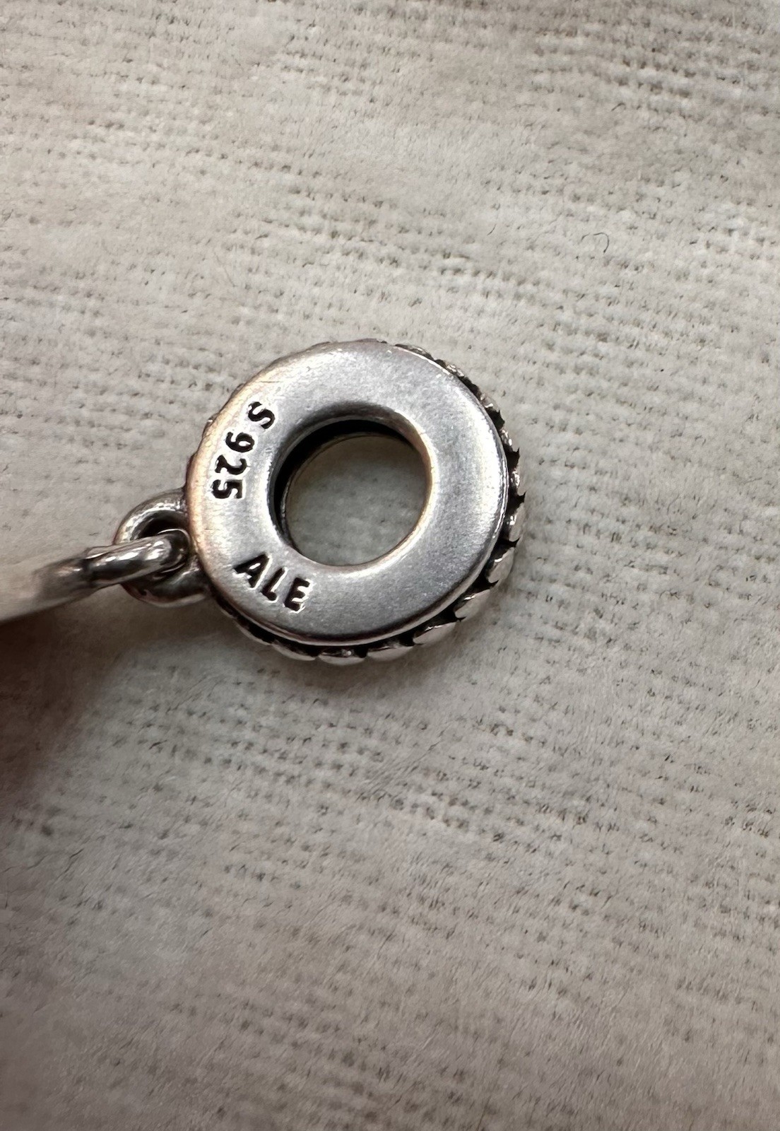PANDORA Friends Are Family Dangle Charm – 798124EN16