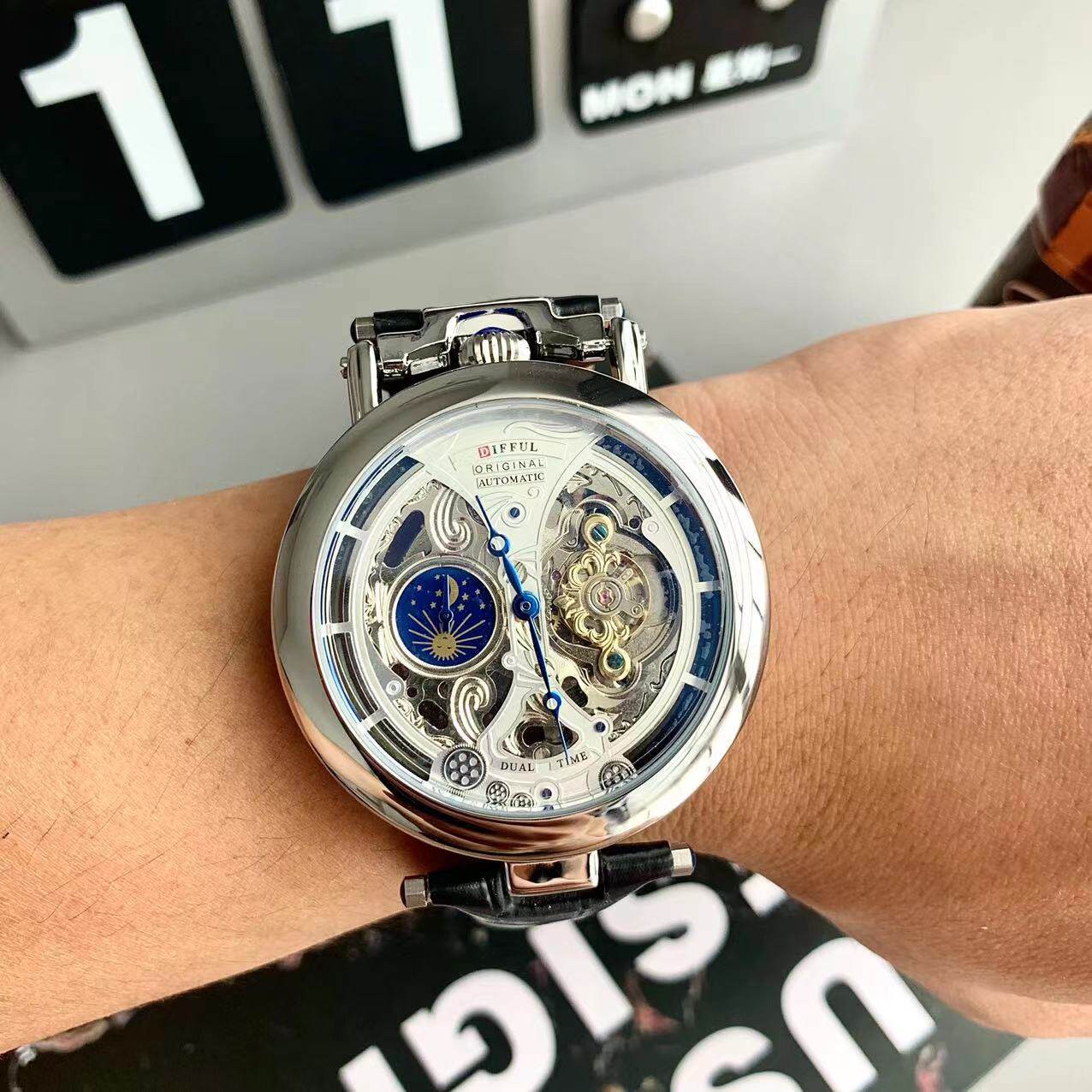 Automatic Skeleton Men Watch Moon‑Phase Large Dial Tourbillon Style Wristwatch