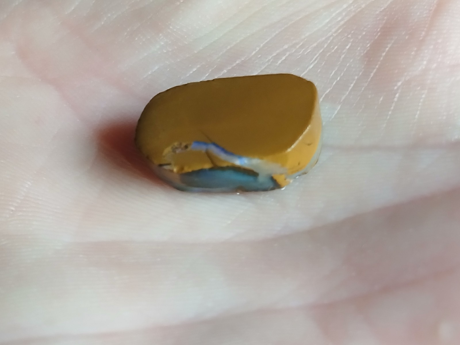 Australia Boulder Opal Unknown Field R2093 Specimen 10 Carat Blue Multi Sided