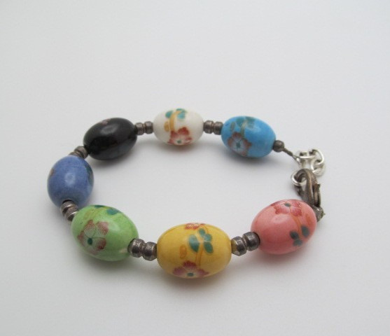 Vintage Painted Flower Ceramic Multi Color Egg 13.25mm Silver Tone Link Bracelet