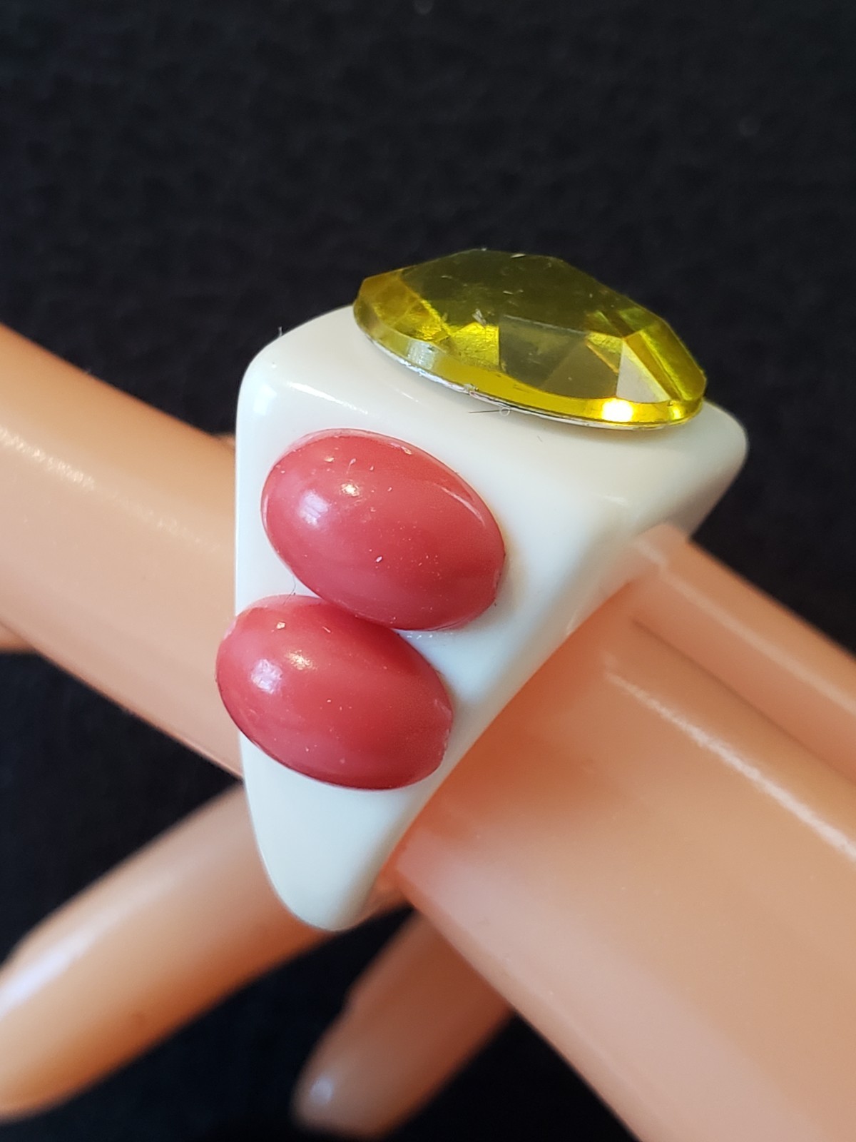 Signed La Manso Ring White Dark Pink Side Cabochons Yellow Faceted Top Sz 5