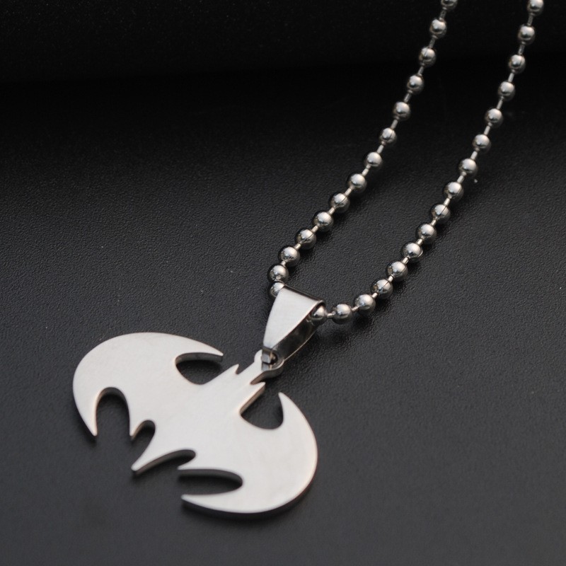 Cool Men’s Bat Pendant Necklace Stainless Steel Superhero Necklace Halloween