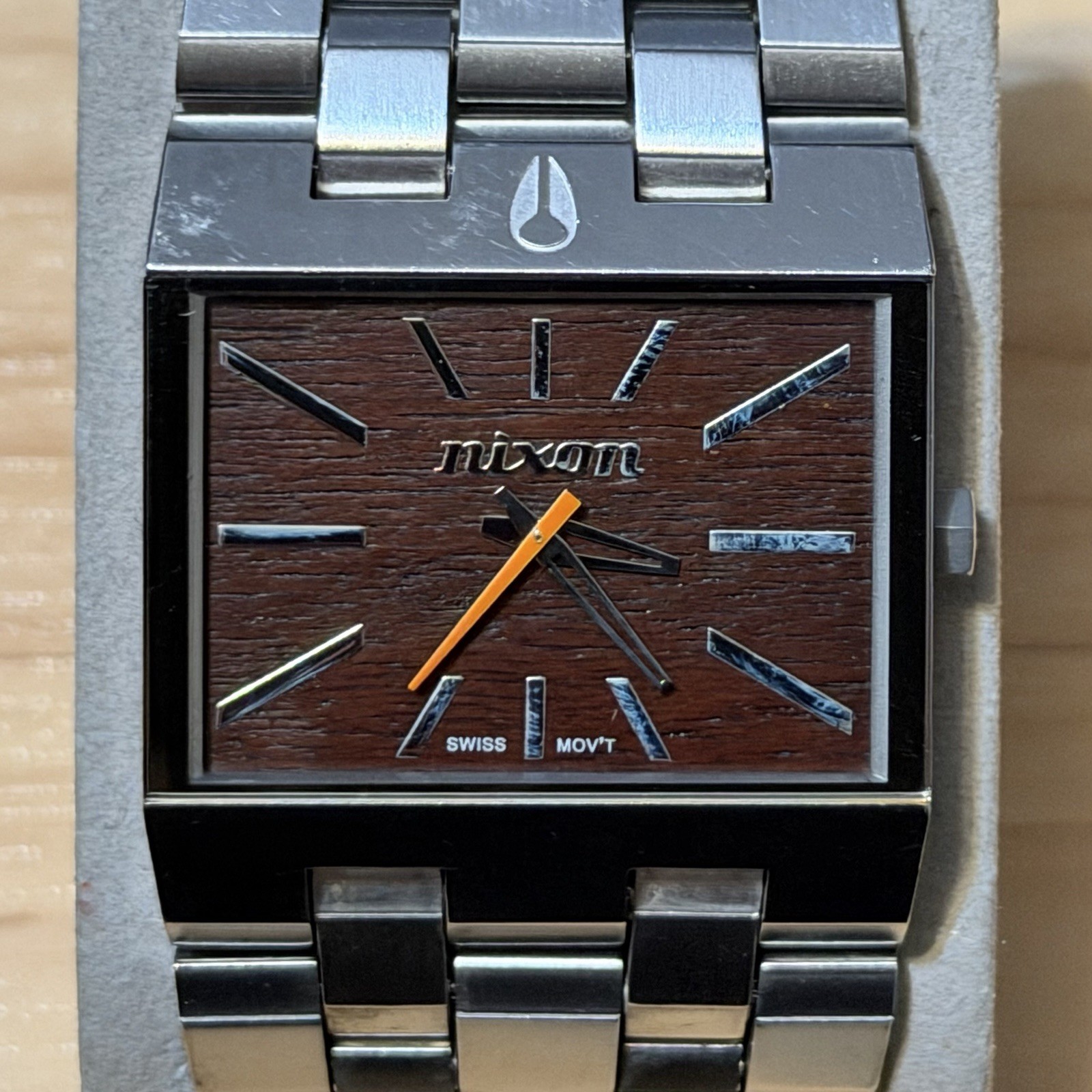 Nixon The Ticket “Golden” Wood Grain Dial Stainless Steel Mens Analog Watch RUNS
