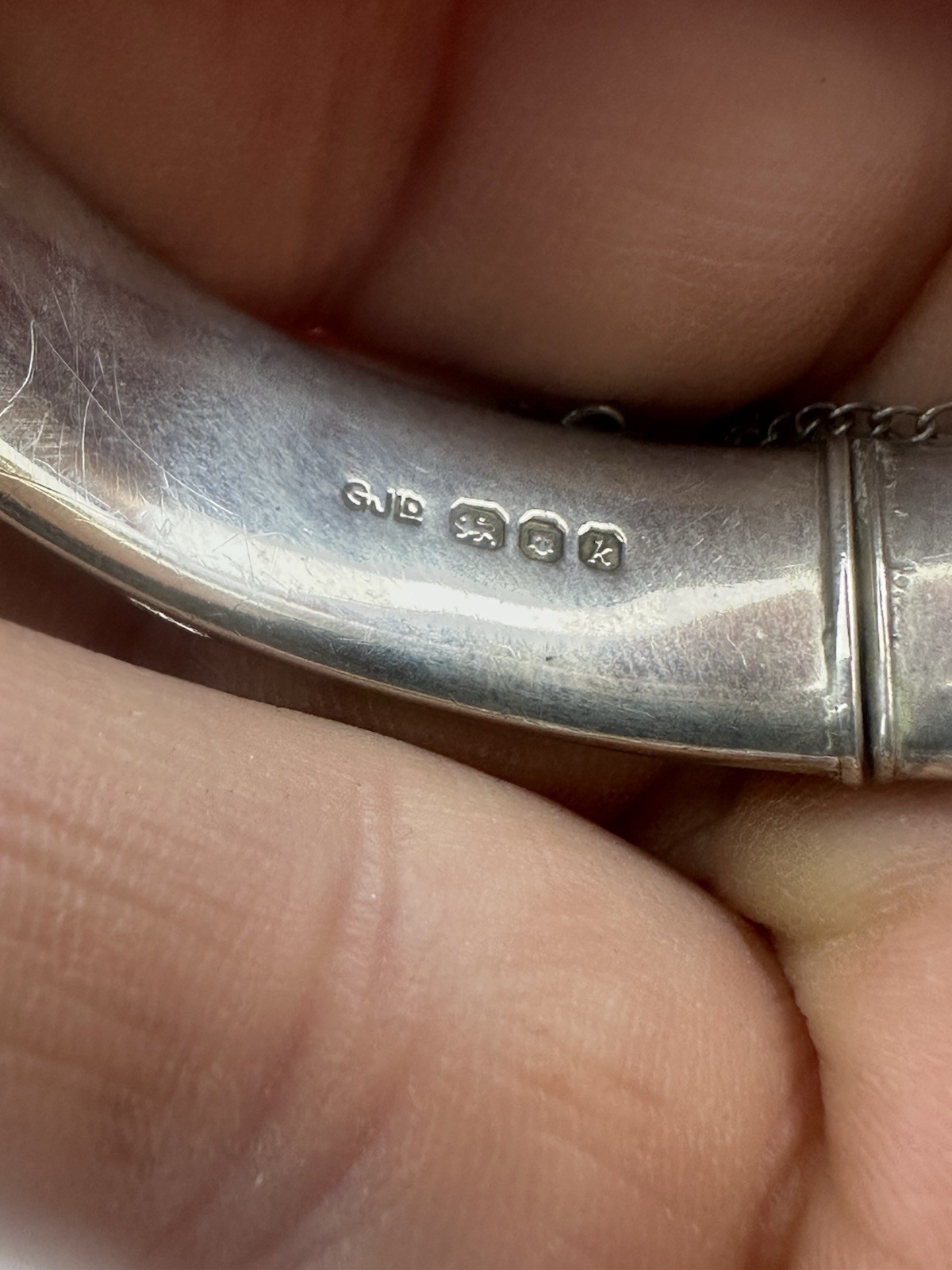 Sterling .925 Silver Hallmarked Solid Engraved Design Bracelet Ship Worldwide
