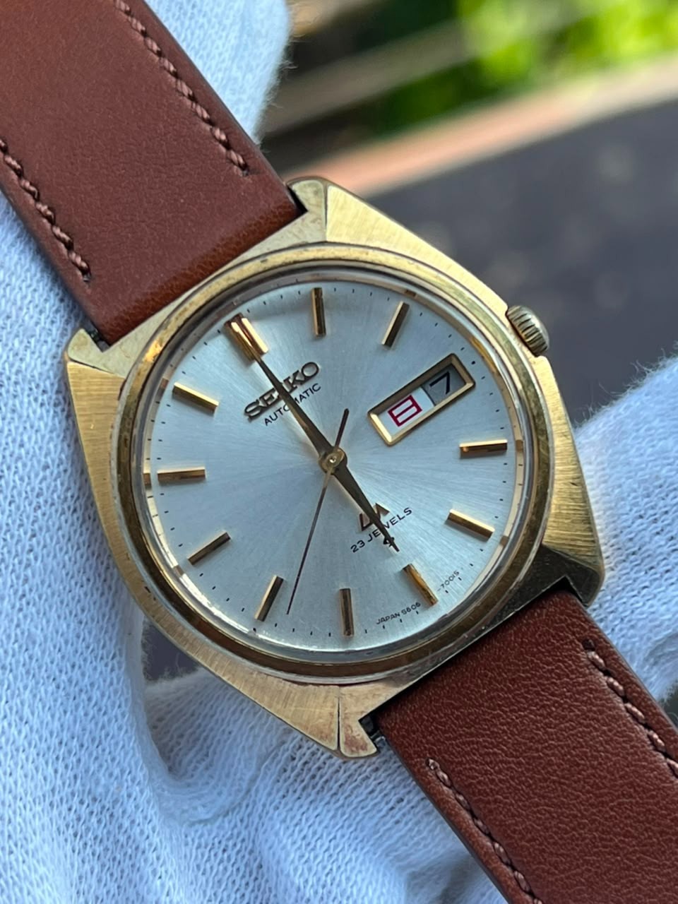 Seiko 5606 7000 Gold Tone ;Kanji /English; Serviced Automatic Quickset Works