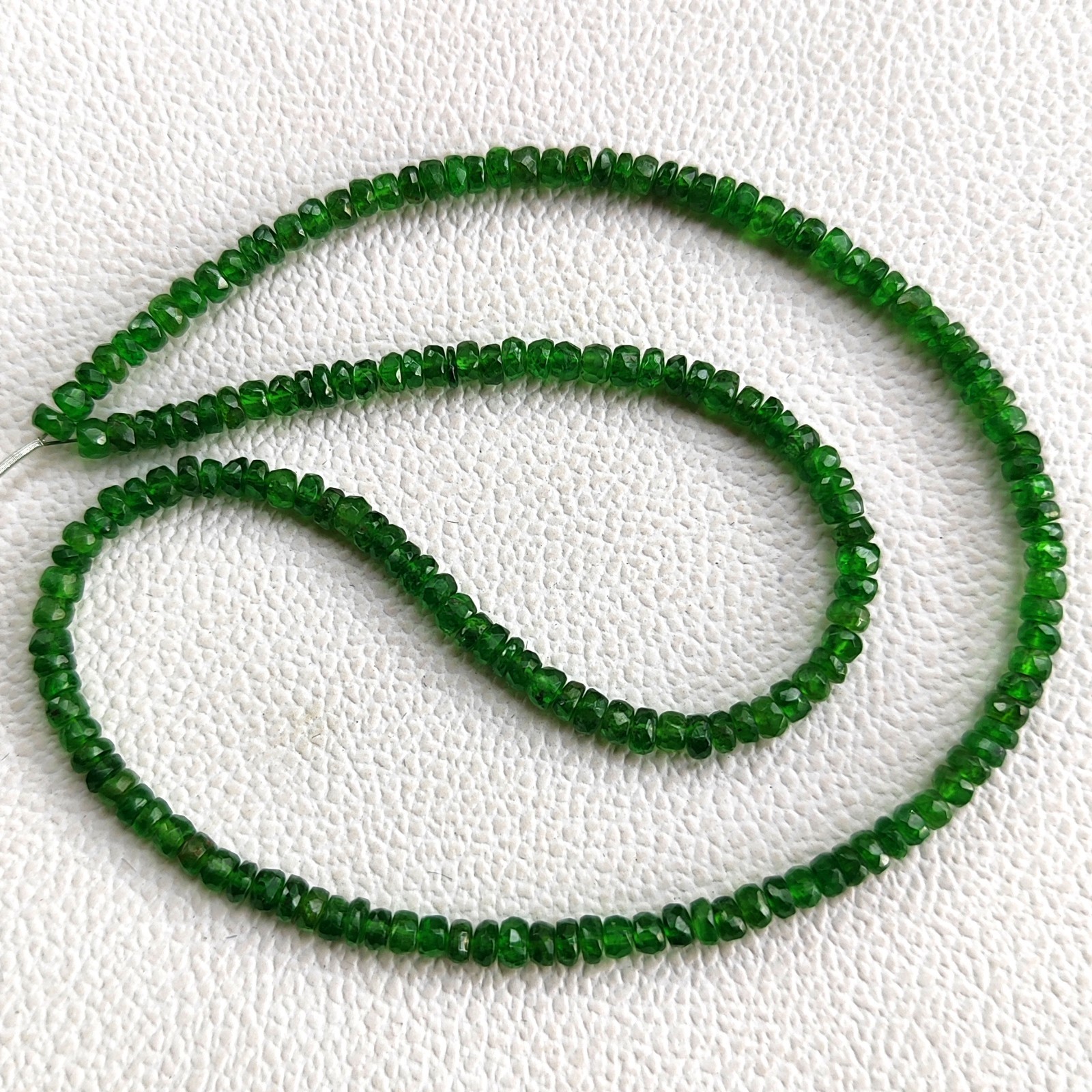 Chrome Diopside Gemstone Beads 4mm Faceted Rondelle 16″ Strand