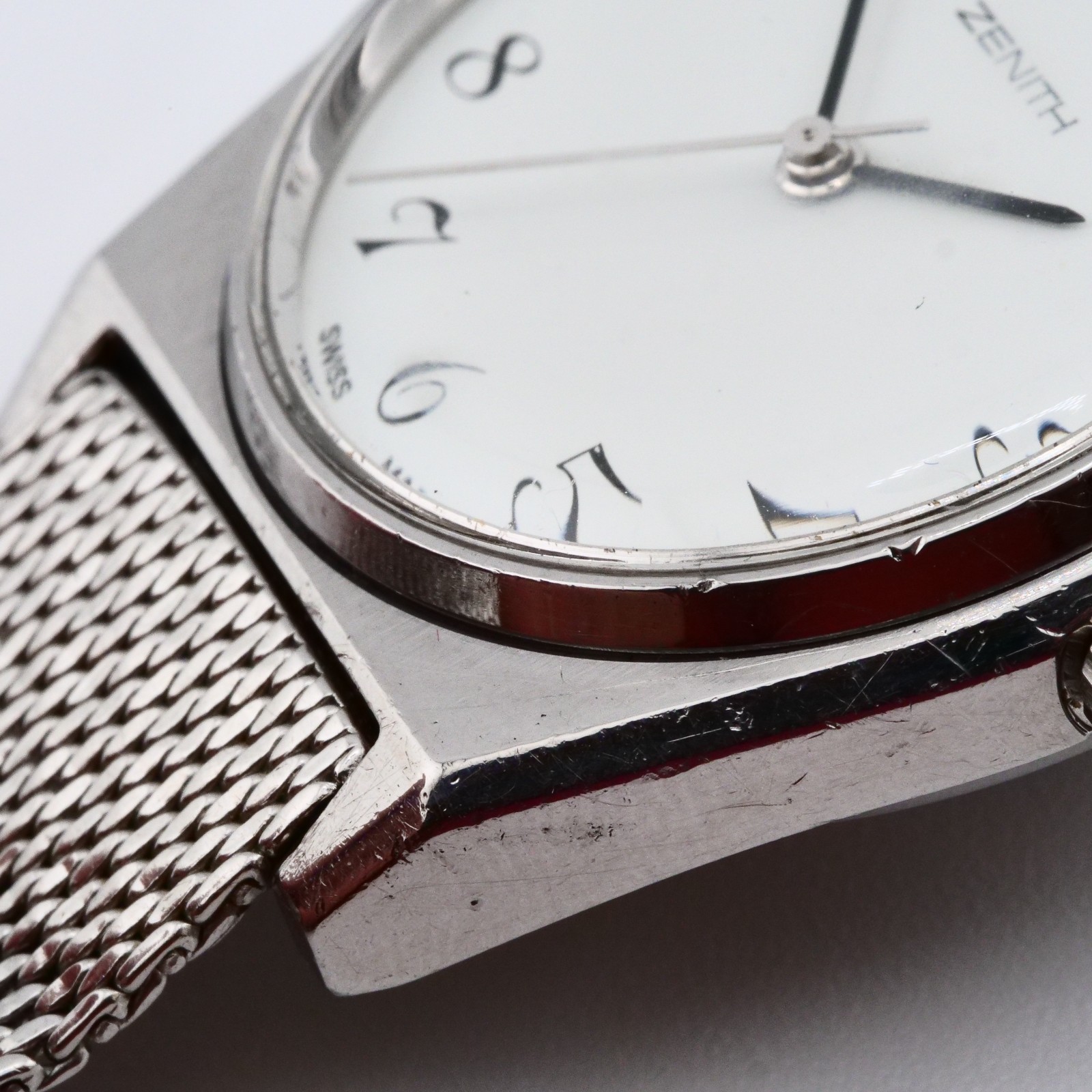 Zenith 01.1670.360 Steel White Dial Manual Wind Vintage Watch 1970s works well