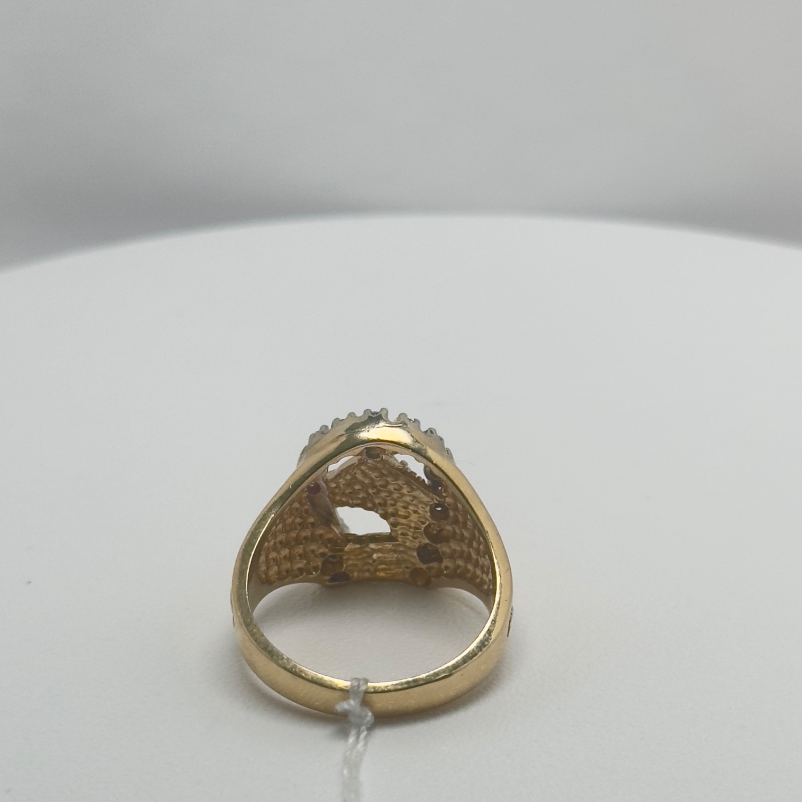 horse shoe ring gold 14k, size 9 1/2 with 14 diamonds 0.3ctw, 8.8g