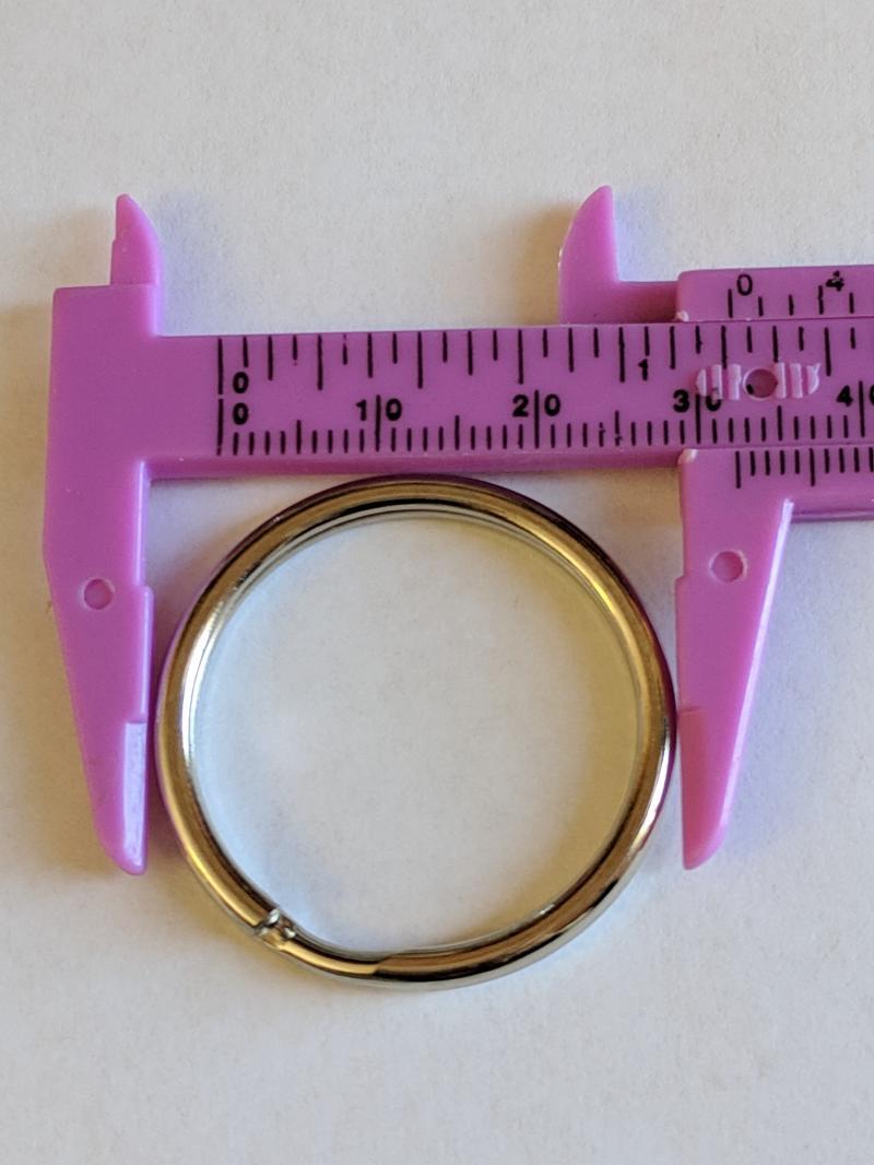Round, Split Key Rings 27mm x 23mm 25 pcs
