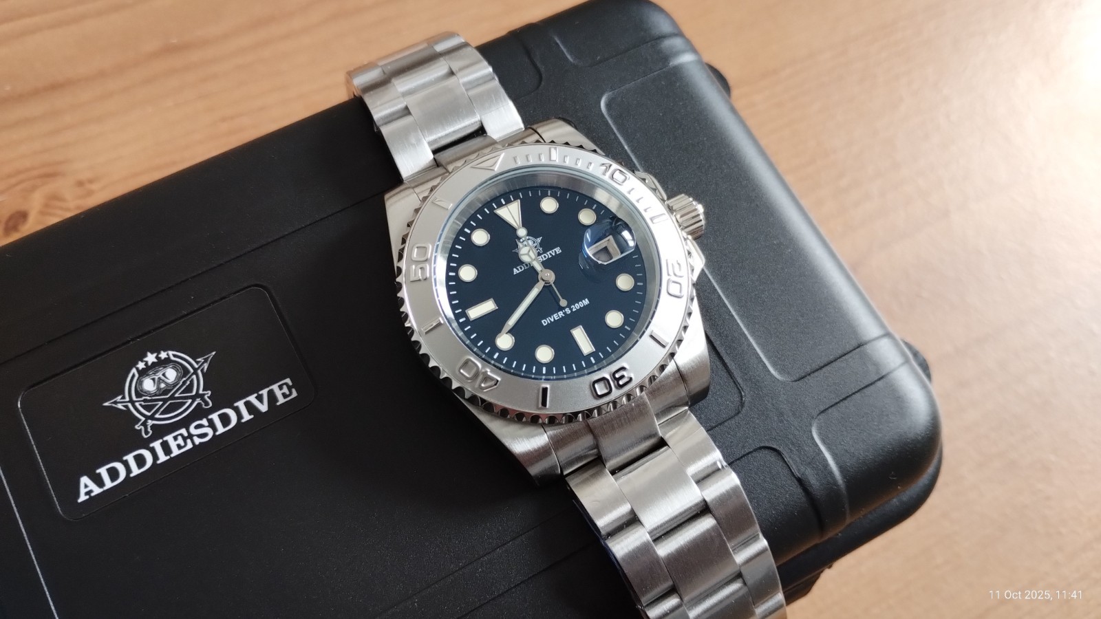ADDIESDIVE MY-H3-C Men’s Quartz Divers Watch 200M BGW9 Luminous Stainless Steel.