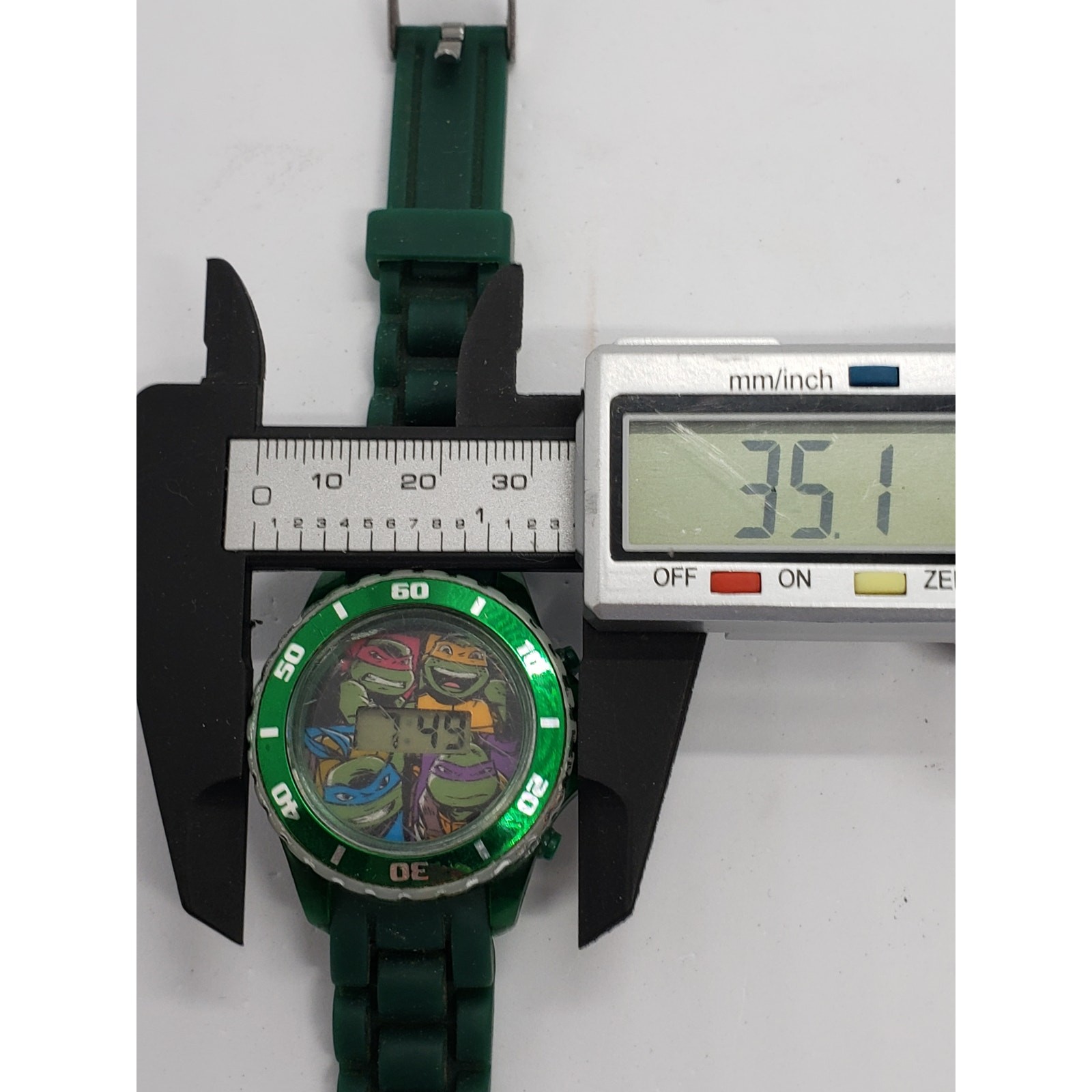 Teenage Mutant Ninja Turtles digital watch. TMN4008AZ LR626 0817 Working watch