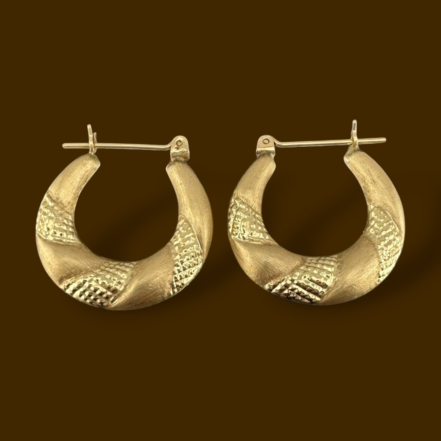Vintage 14K Yellow Gold Textured Hoop Earrings 22.5mm