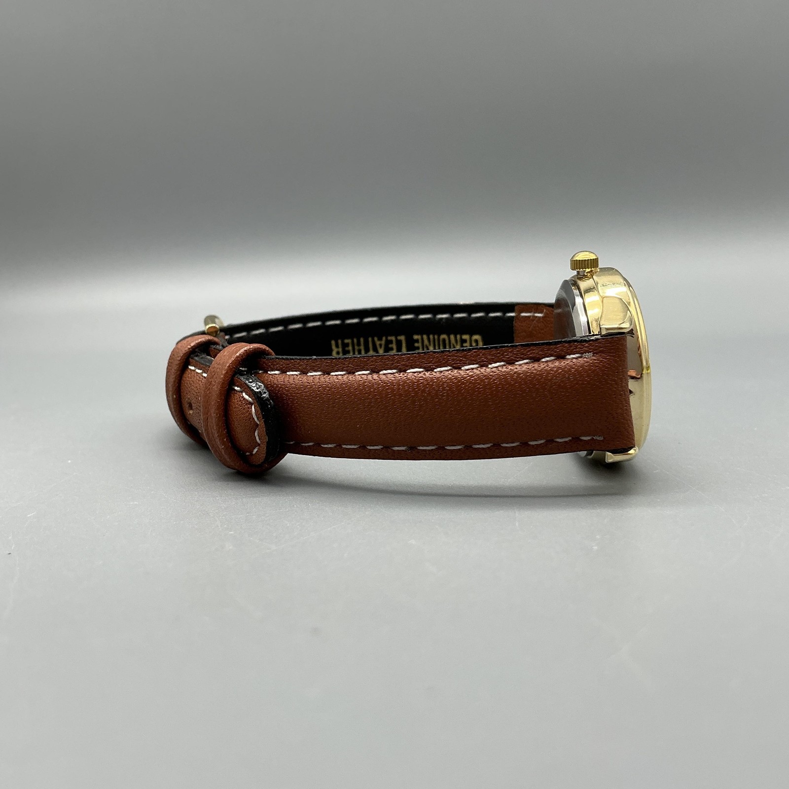 Boeing Womens Watch 25mm Day Night Moon Phase Gold Tone Leather Date New Battery