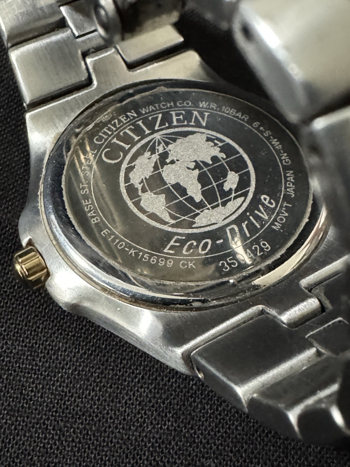 Citizen Eco-Drive Men E111-K15699 Two Tone Stainless Eco Drive Works
