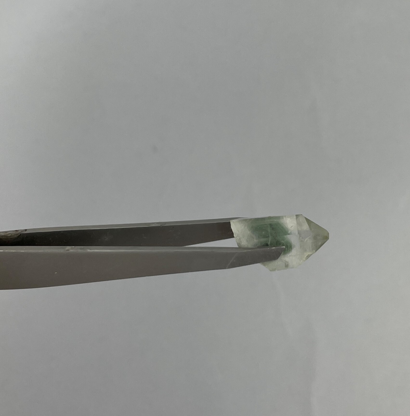 NATURAL UNTREATED 15.5 Carat green clear Quartz Mined in MONTANA USA