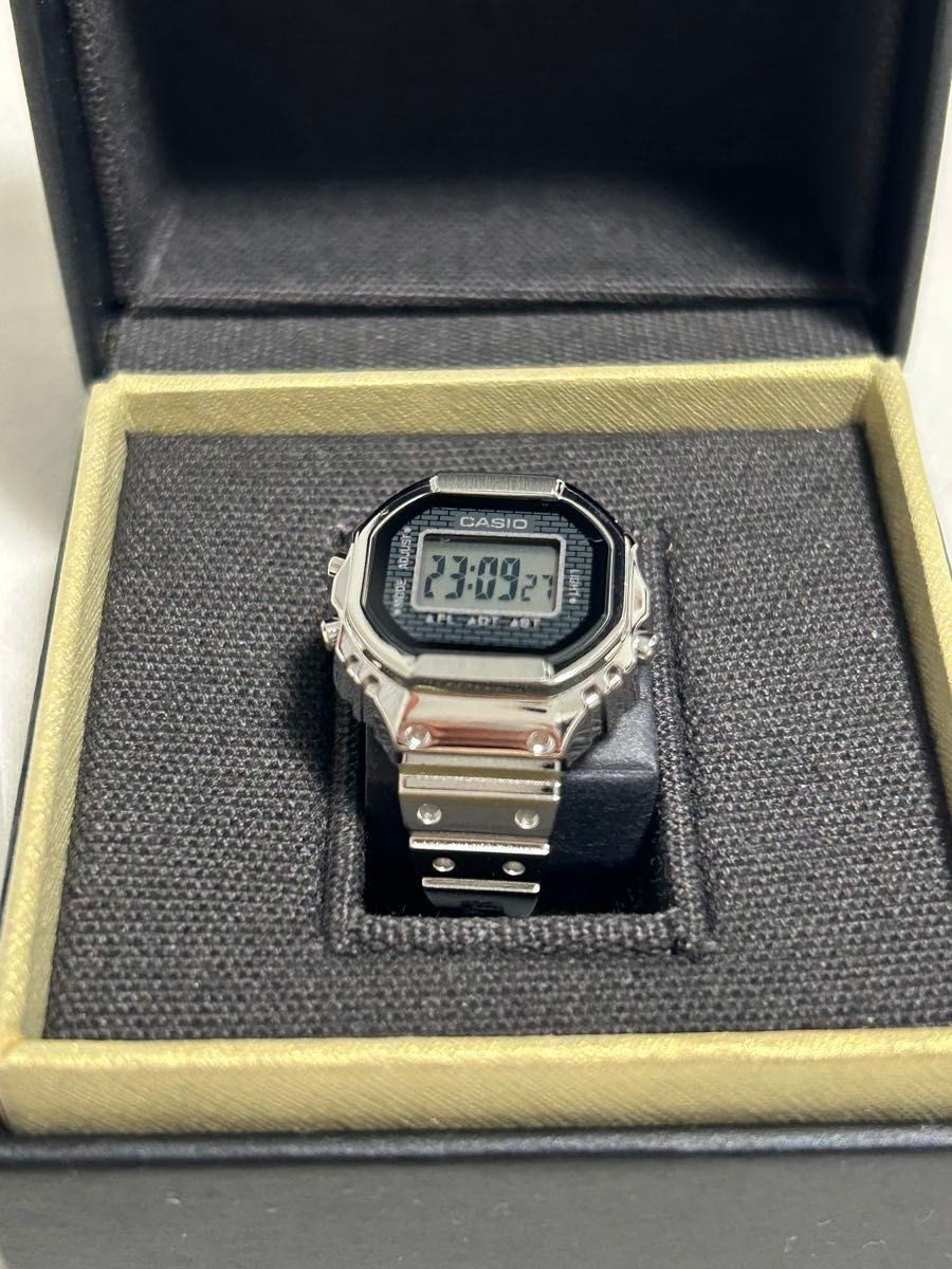 CASIO RING WATCH Casio Ring Watch CRW 001 1JR