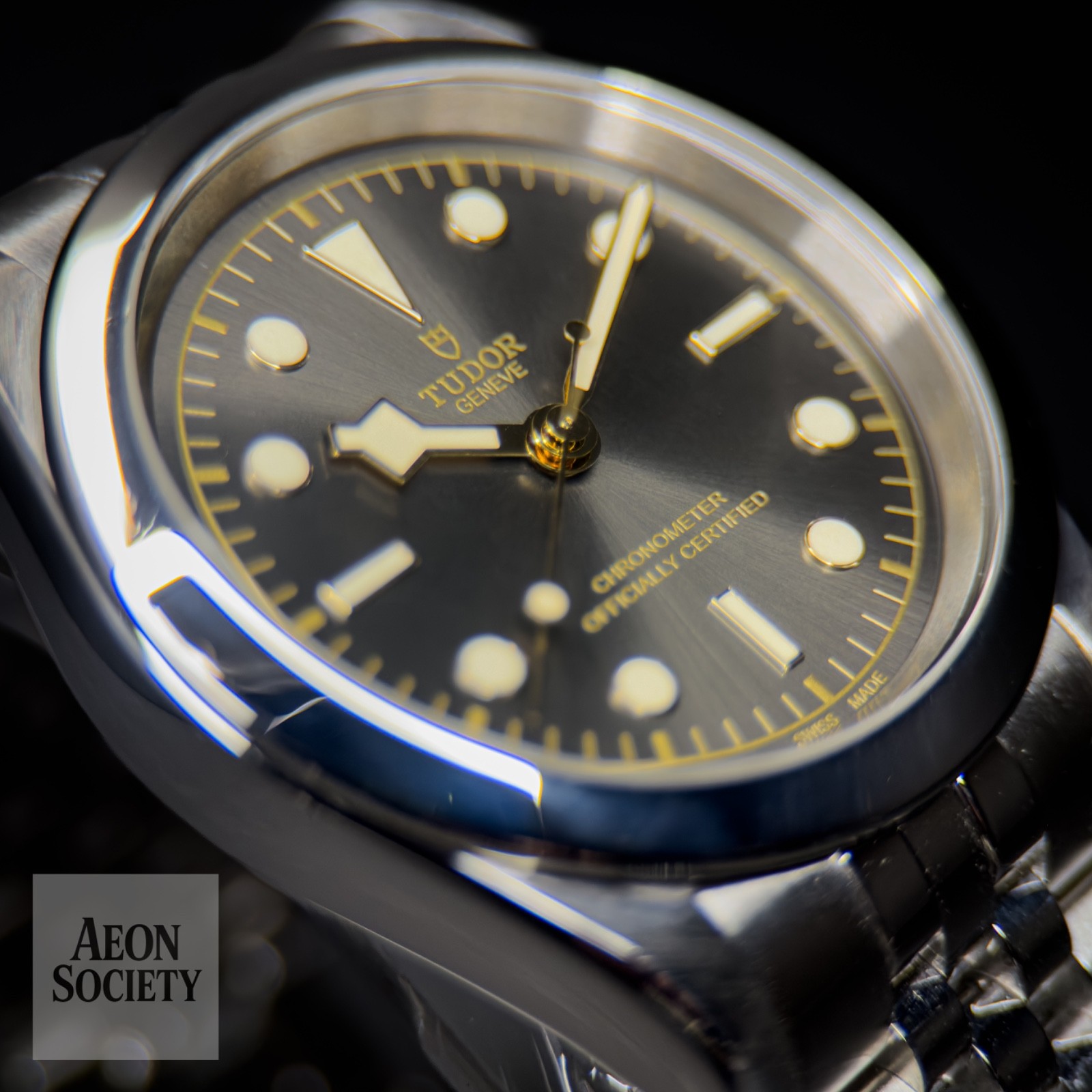 TUDOR Black Bay 41 Anthracite Mens Watch Full Set – M79680-0001