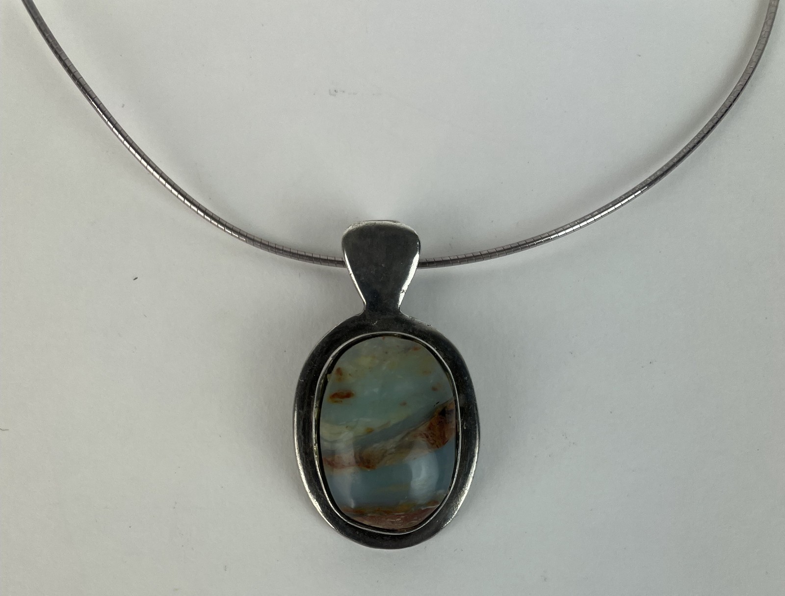 VTG Sterling Silver OMEGA STUDIO PIECE Aquaphrase Chalcedony Necklace 16″