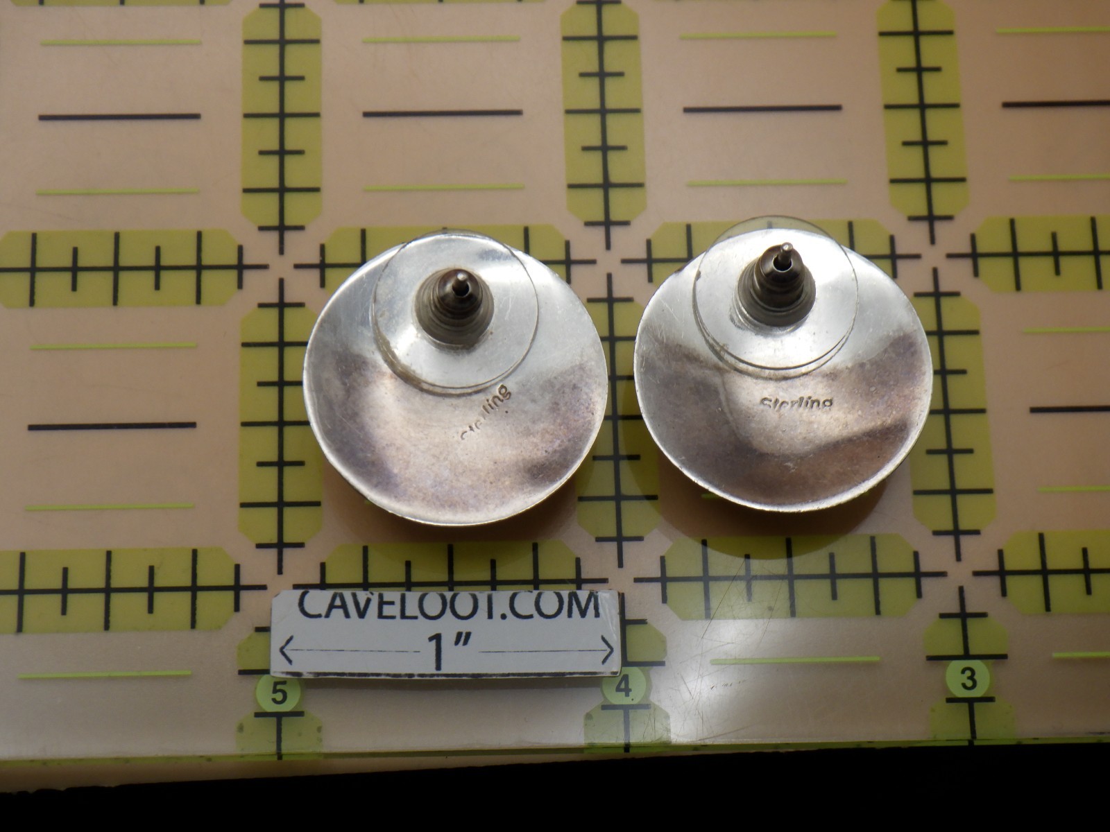 Vintage Sterling Silver Black Stone Earrings 9g High Polish Opaque Retro Smooth