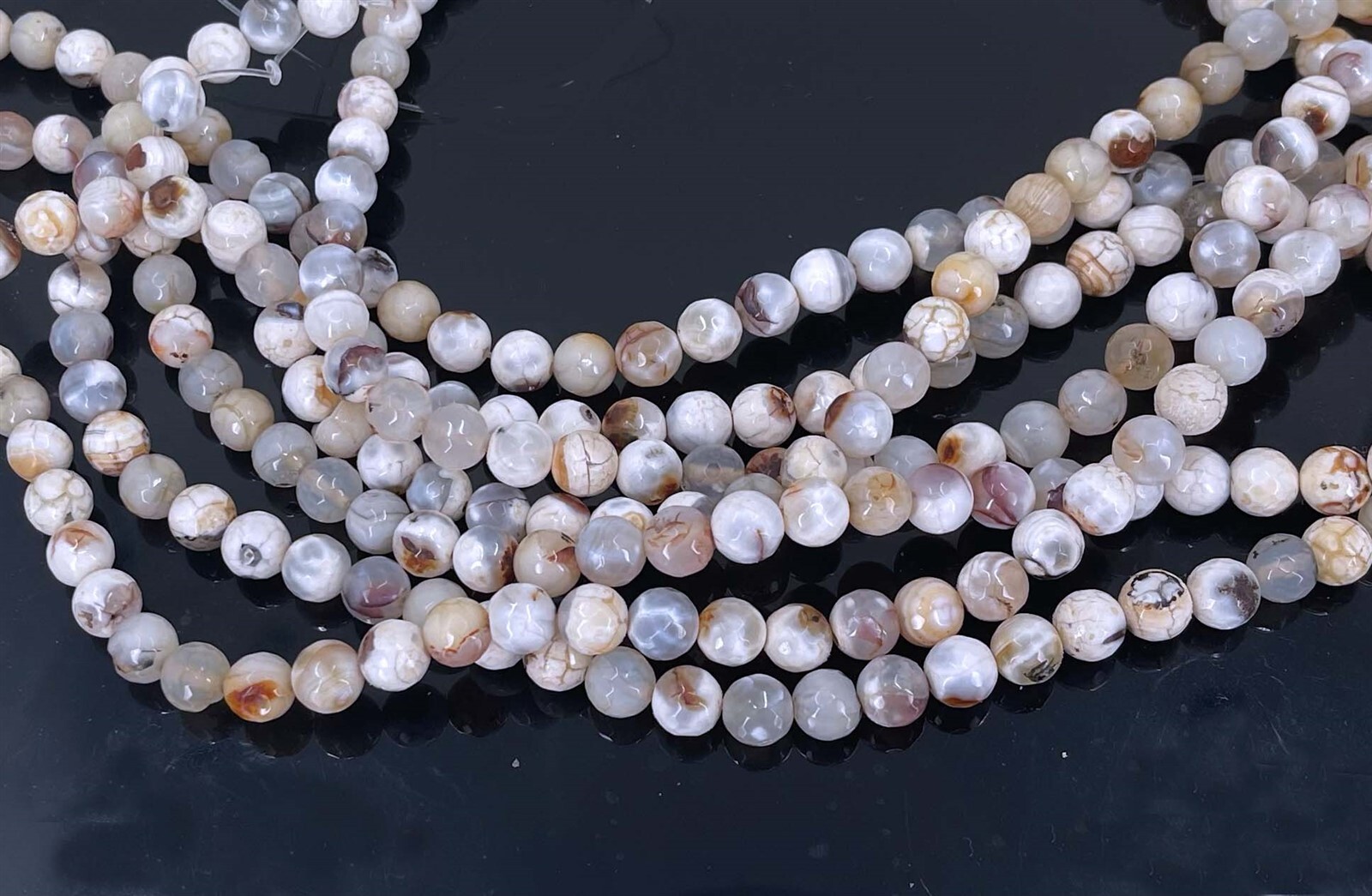 8mm White Cream Chocolate Fire Agate Faceted Round Gemstone Beads 15″