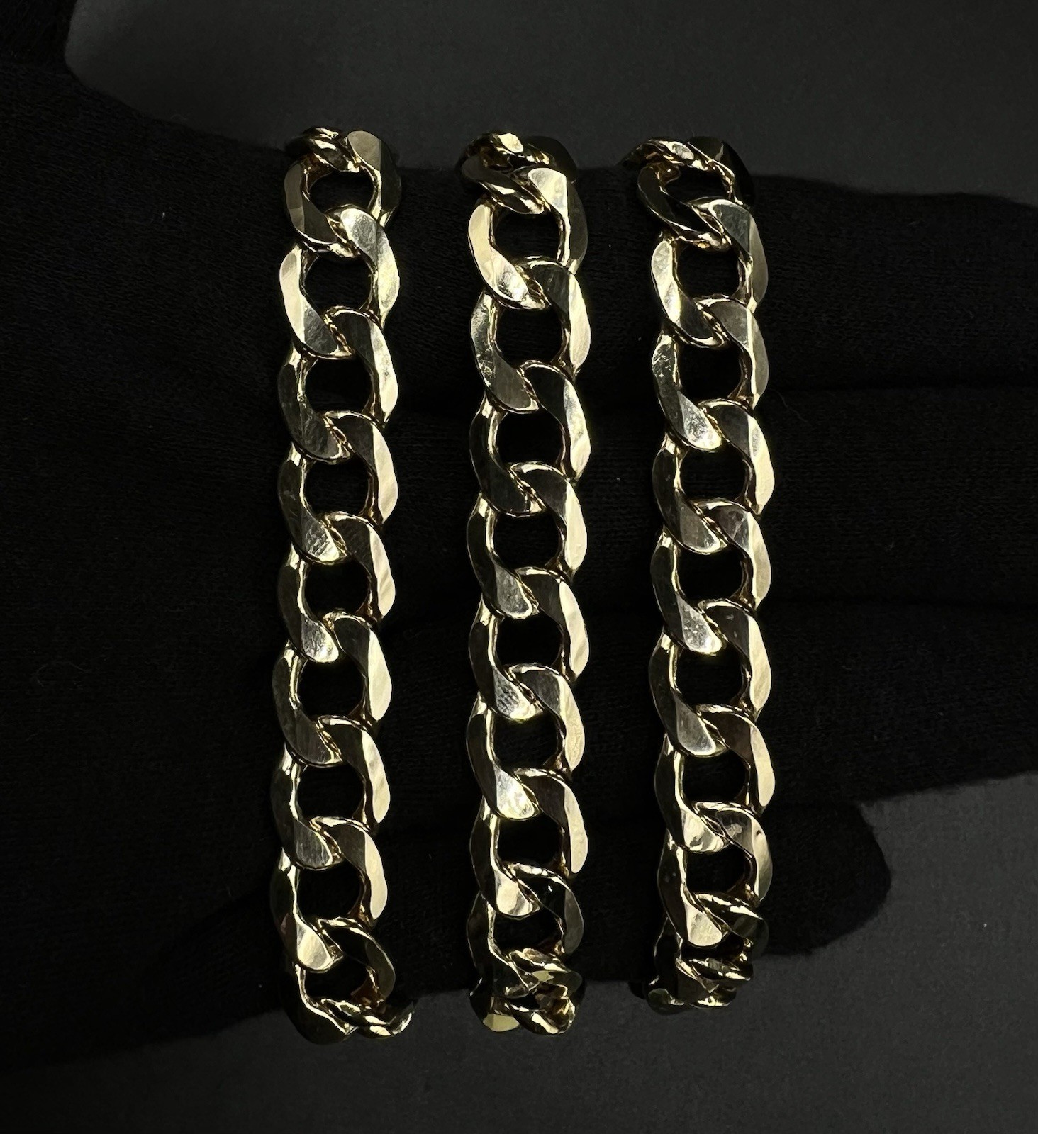 22” 14K Hollow Yellow Gold Diamond Cut Cuban Chain | 43.3g | 11MM | Lobster