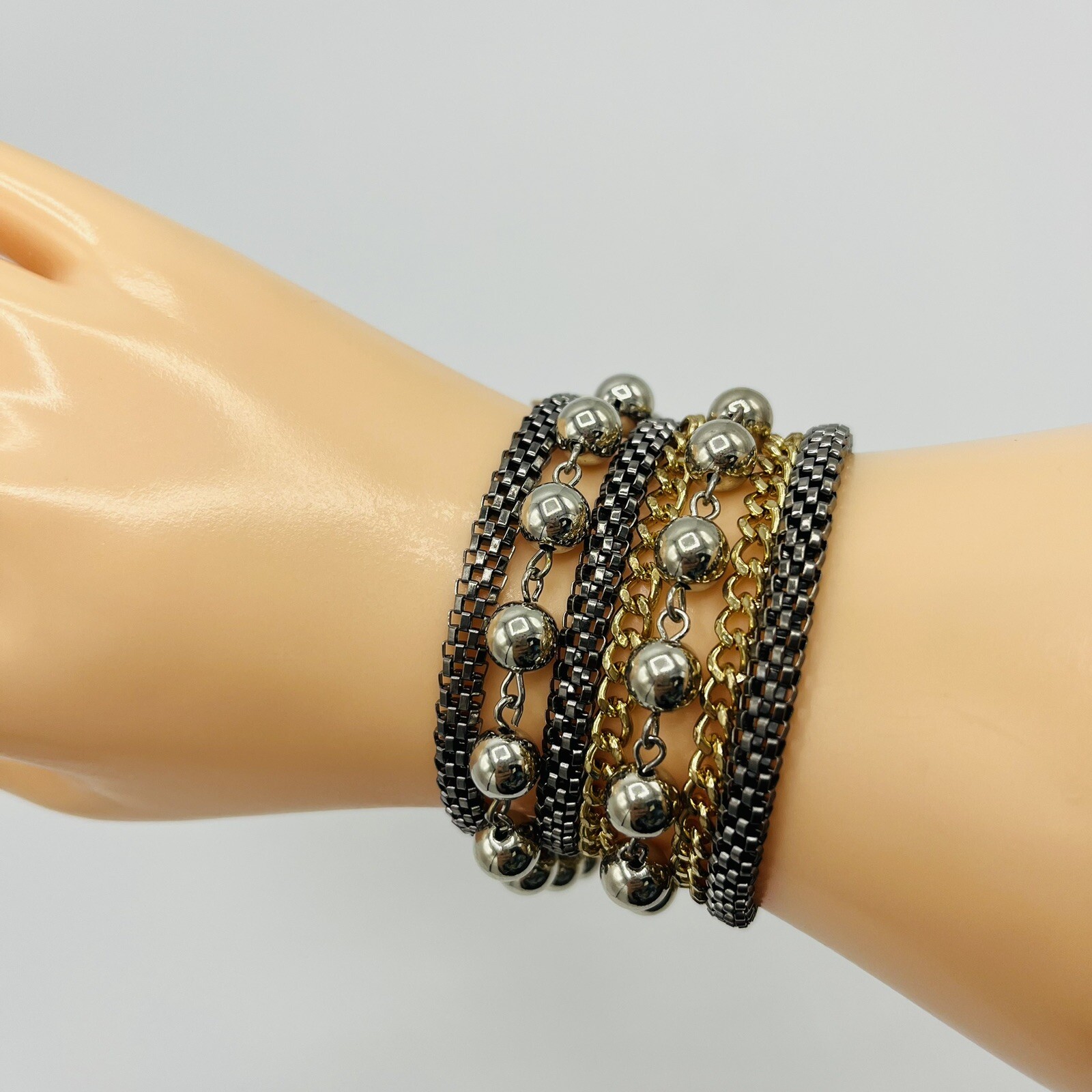 New York And Company Layer Bracelet Chain Black Silver Gold Colors Magnetic