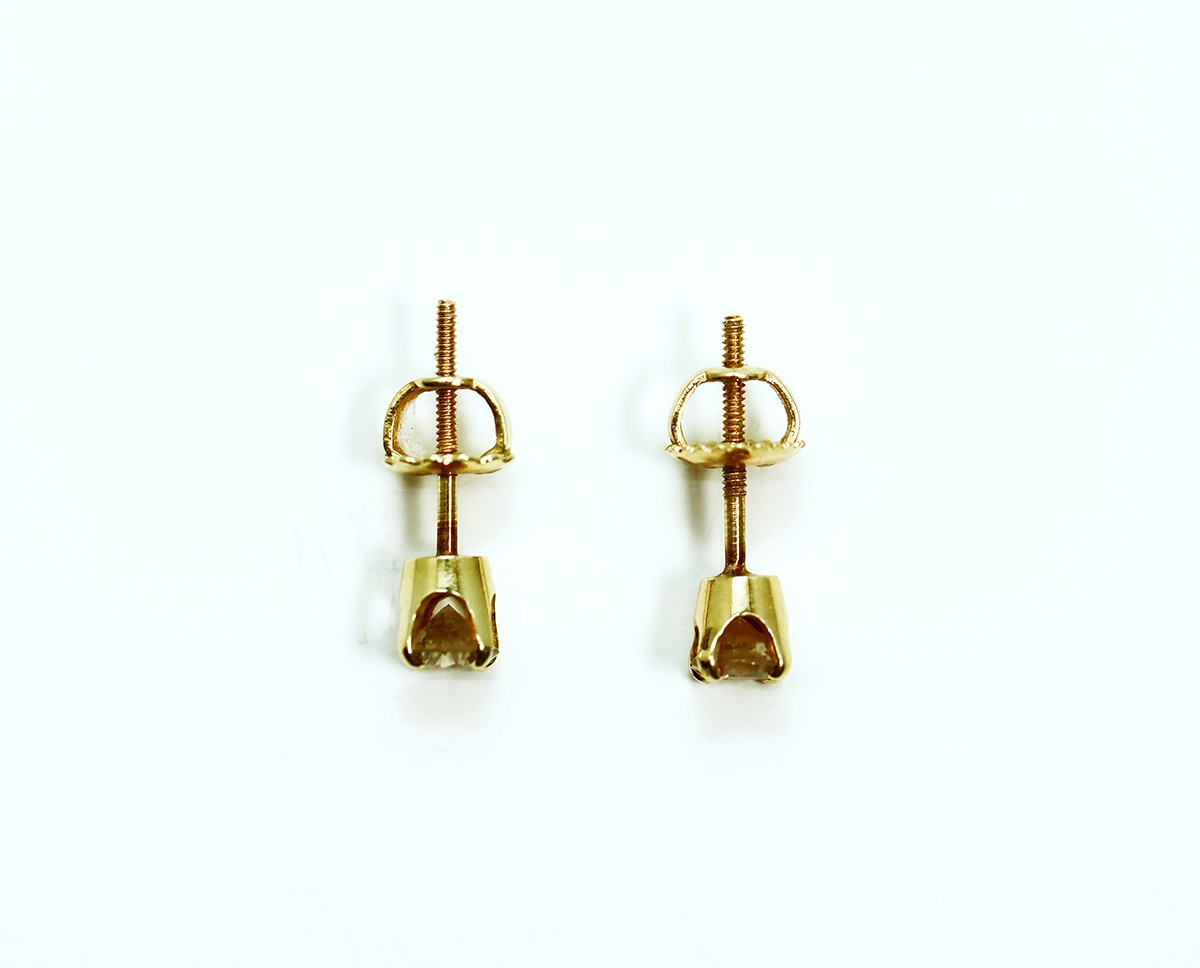 Diamond Stud Prong Set Earrings 0.70ct CTW in Solid 14k Gold Settings