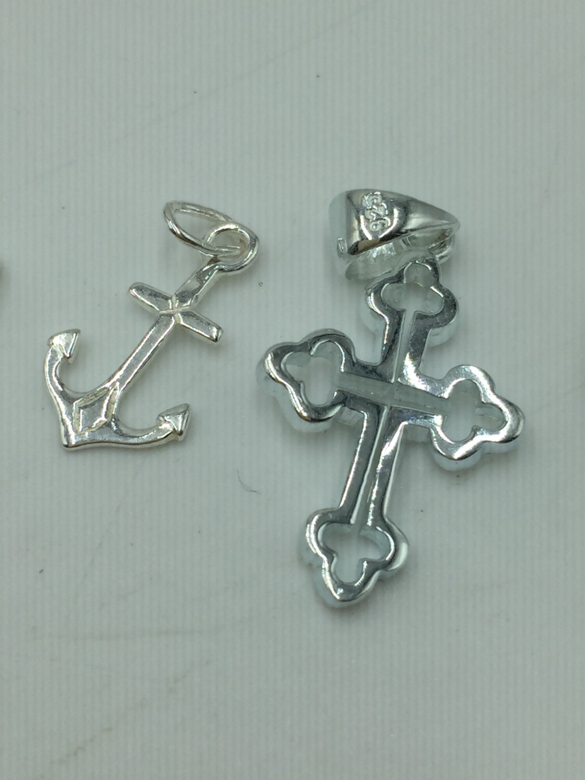Sterling Silver Necklace W/ 5 Charms,Anchor,Cross,Starfish,Less Than 5 Grams,Z8