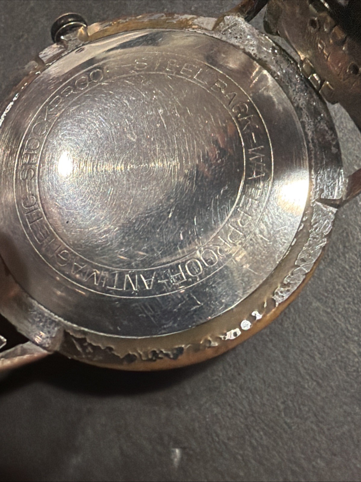 AL31 Vintage Helbros Invincible Mechanical Wind 17J 35mm Runs On&Off As Is**