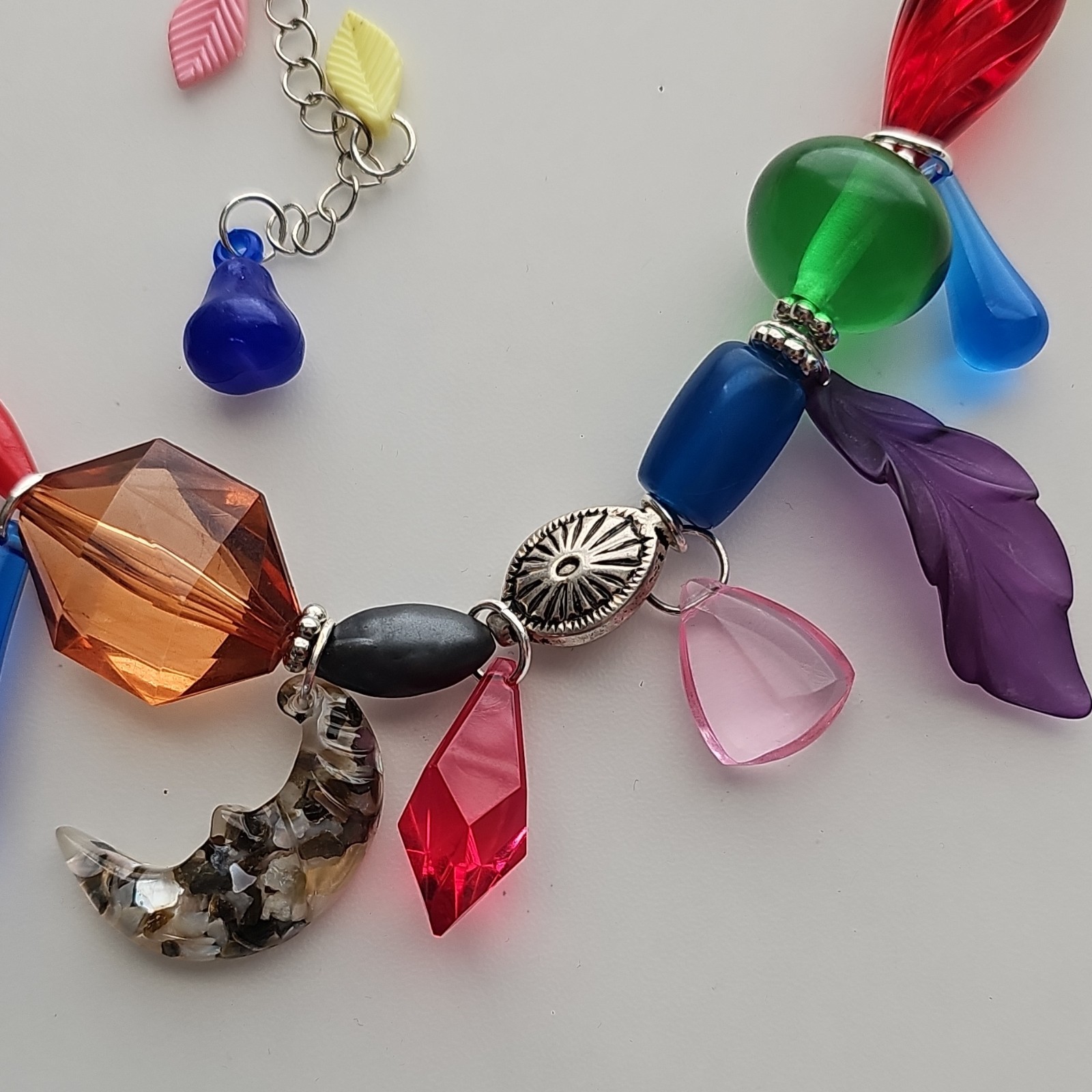 Vtg Acrylic Beaded Charm Necklace w/ Acrylic Dangles Handmade Colorful Chunky